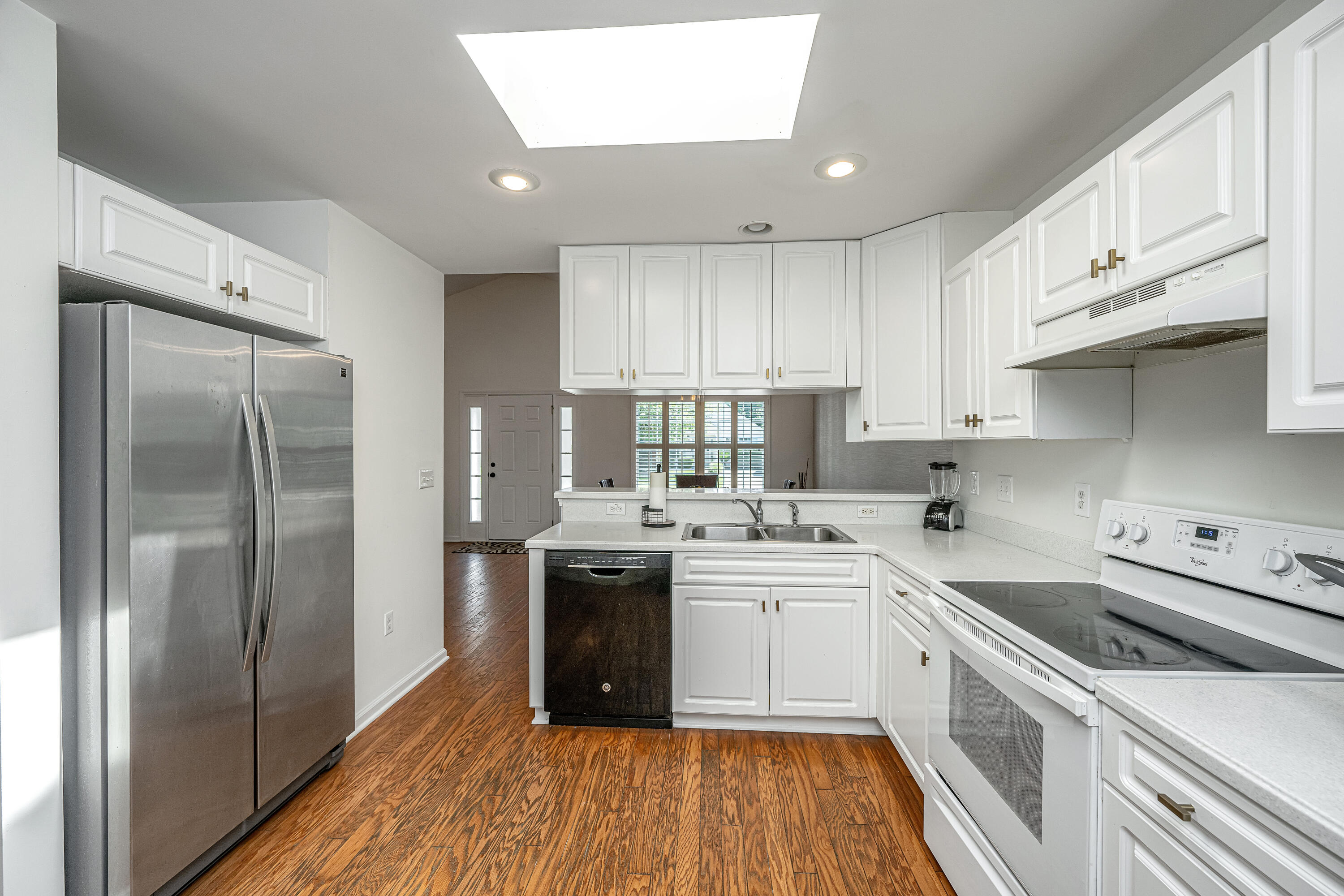 1135 Peninsula Cove Drive