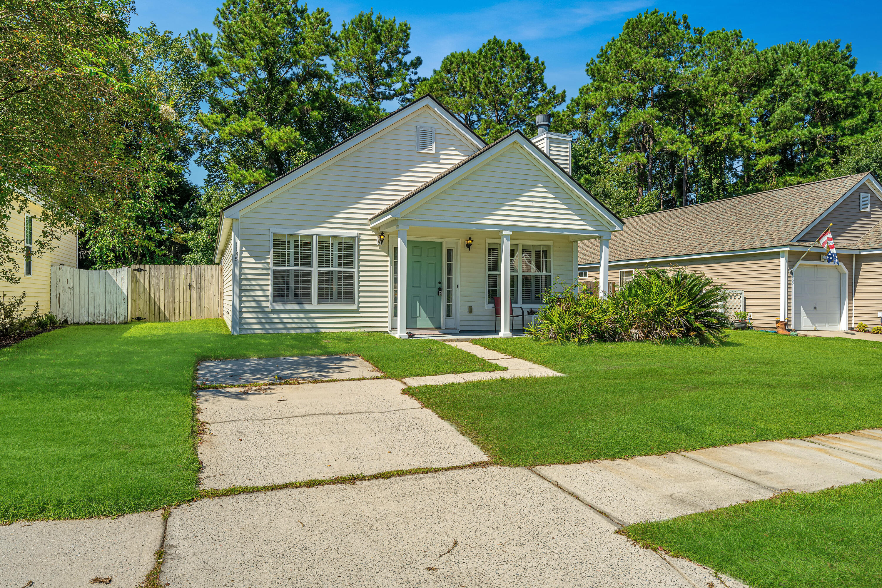 1135 Peninsula Cove Drive