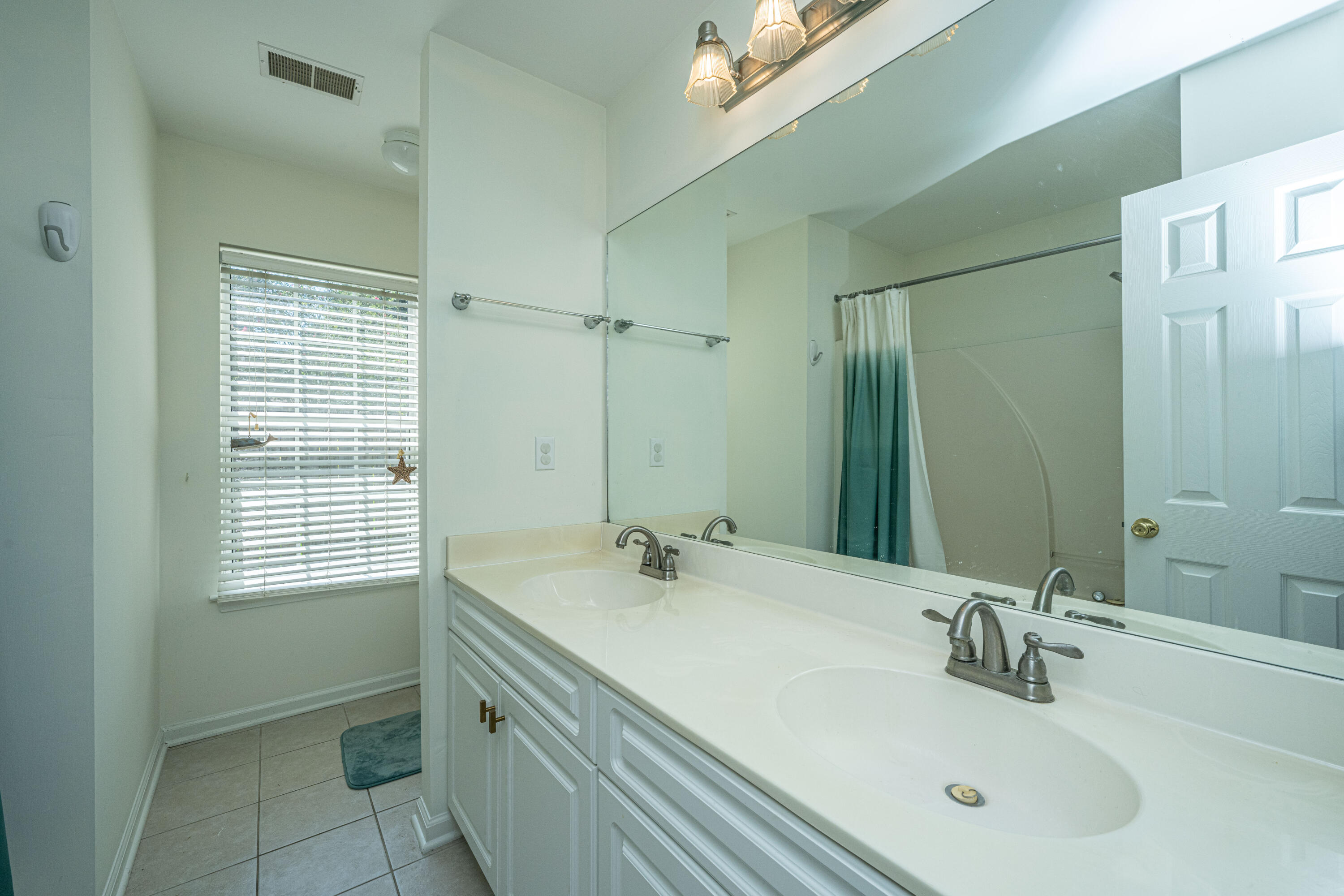 1135 Peninsula Cove Drive