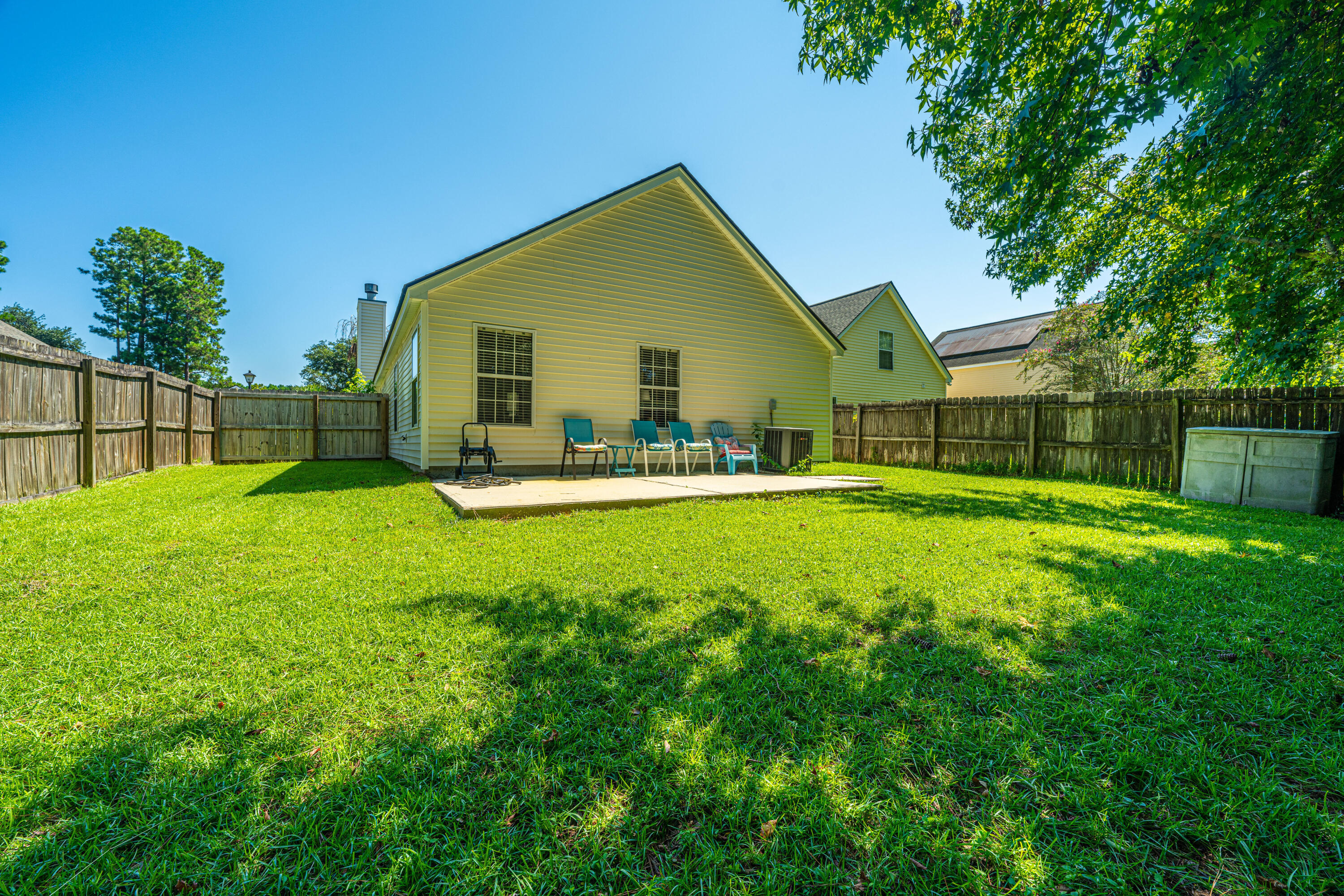 1135 Peninsula Cove Drive