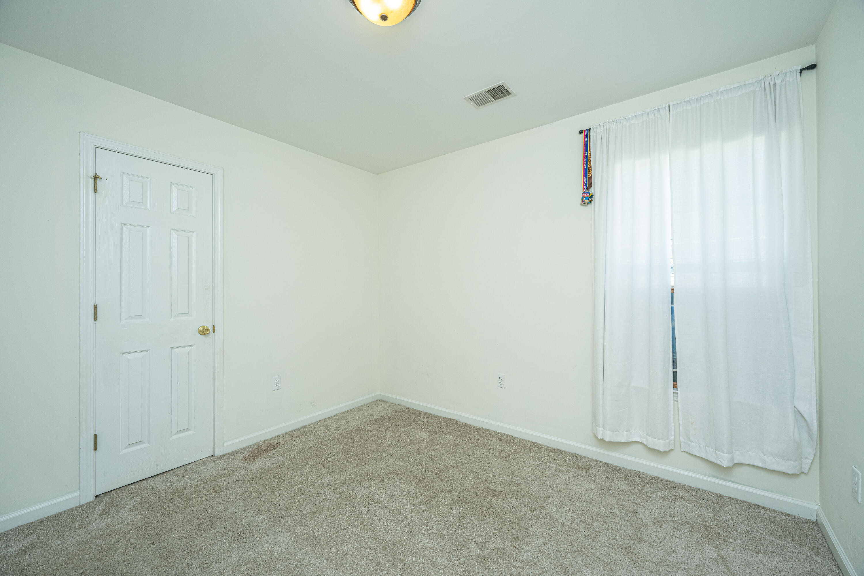 1135 Peninsula Cove Drive