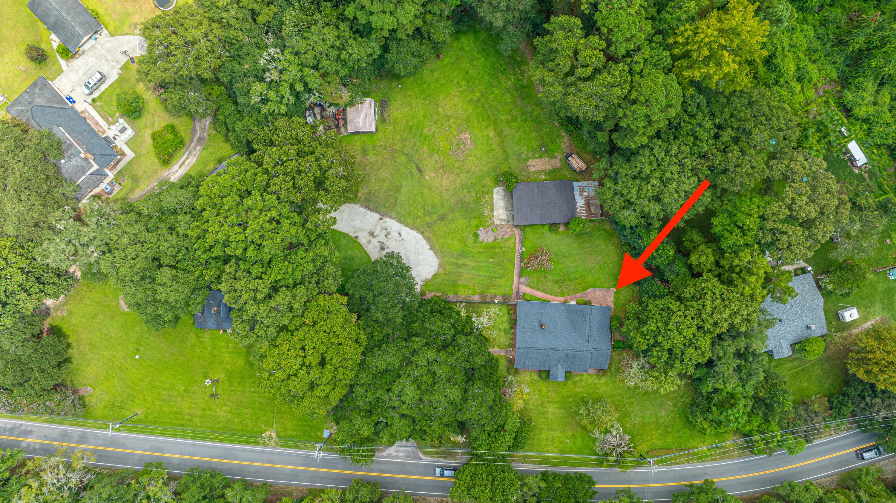 5718 Highway 165