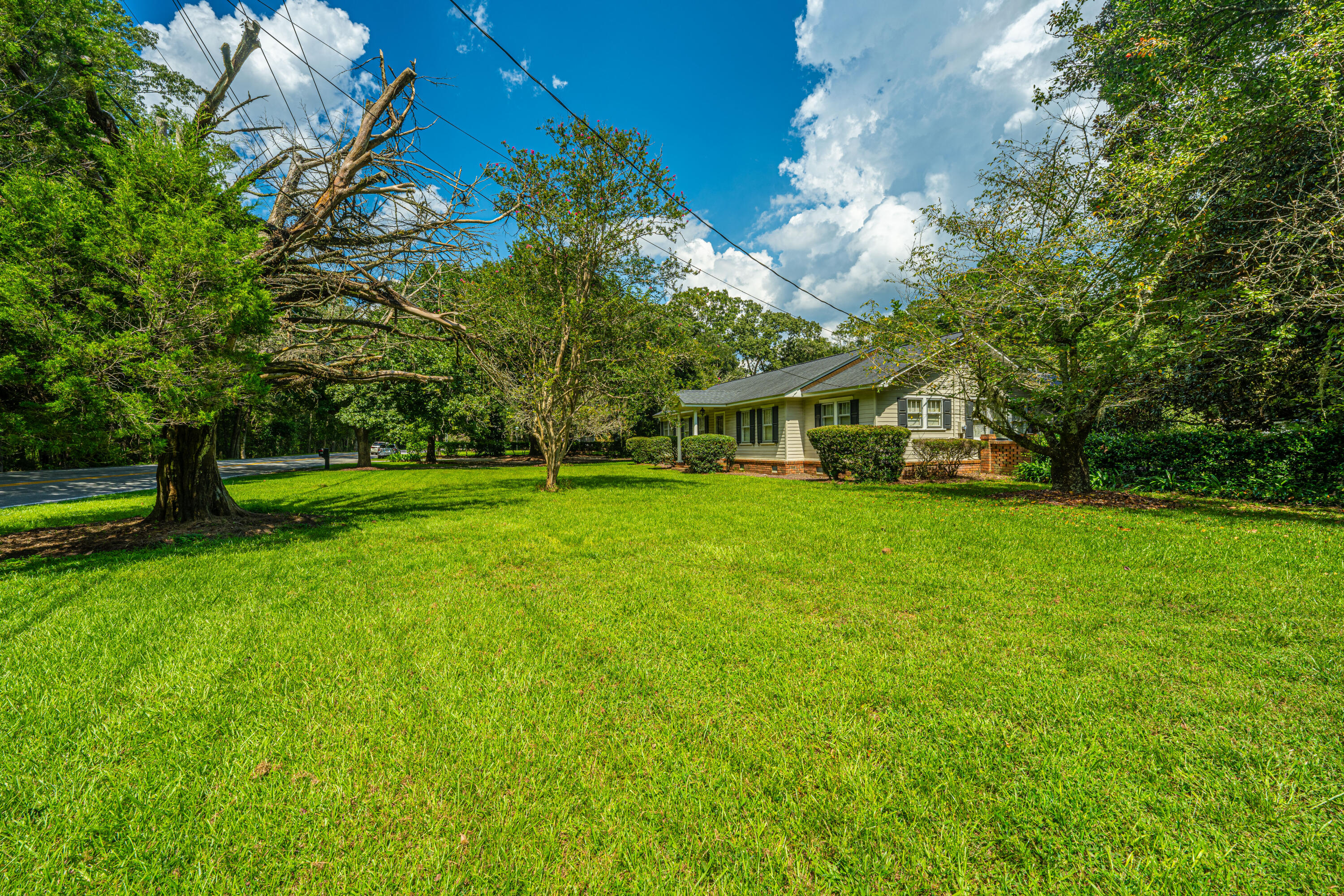 5718 Highway 165