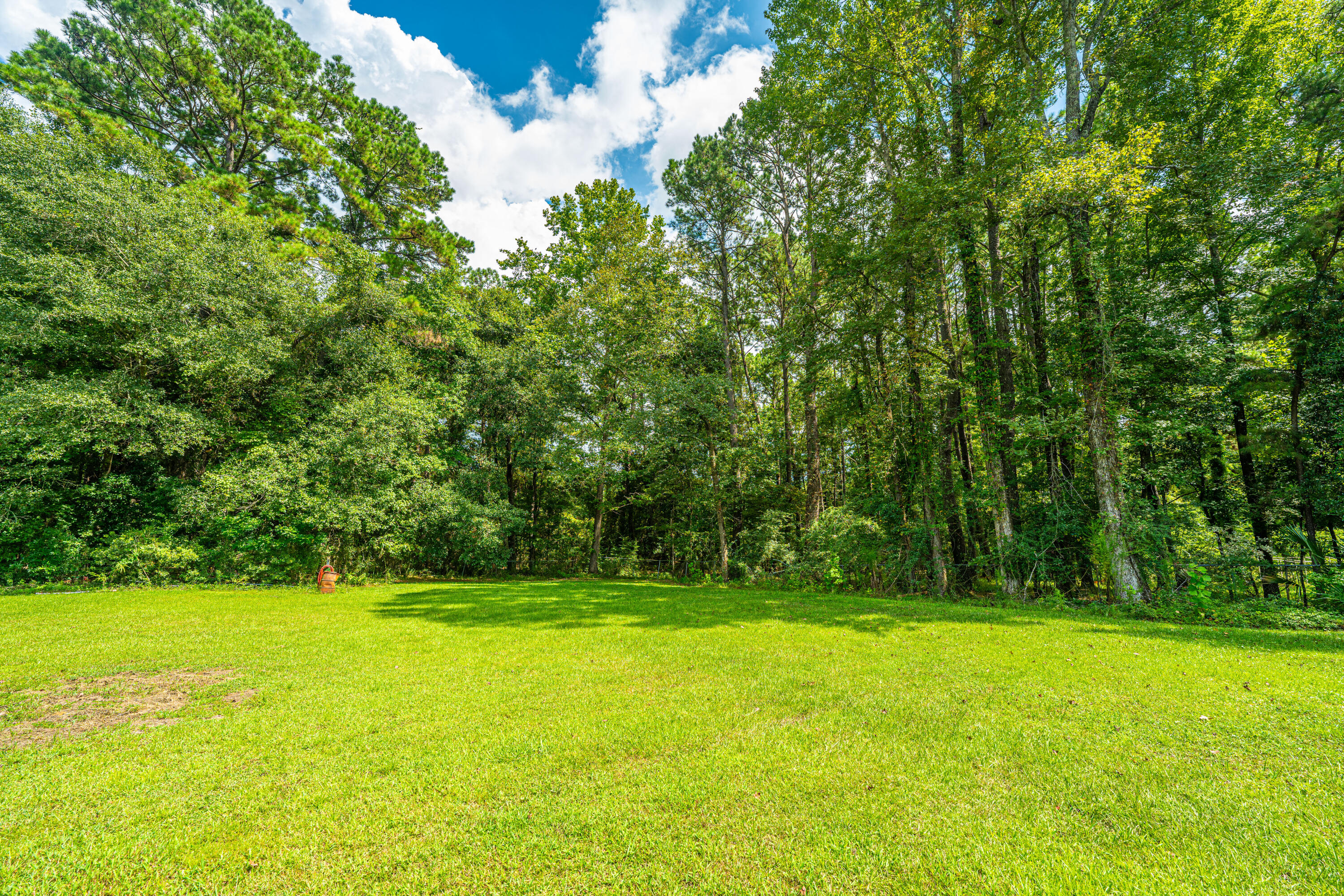 5718 Highway 165