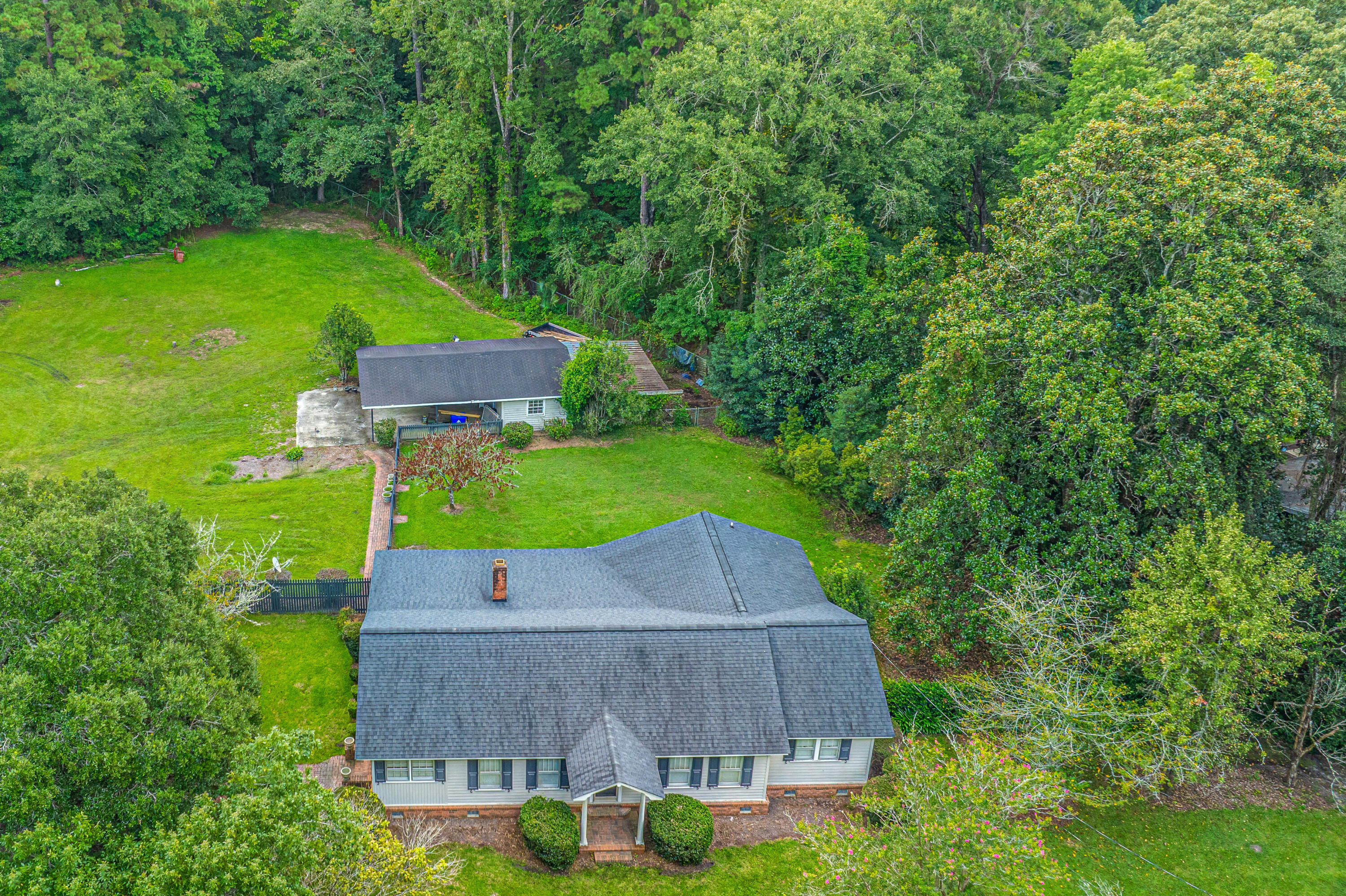 5718 Highway 165
