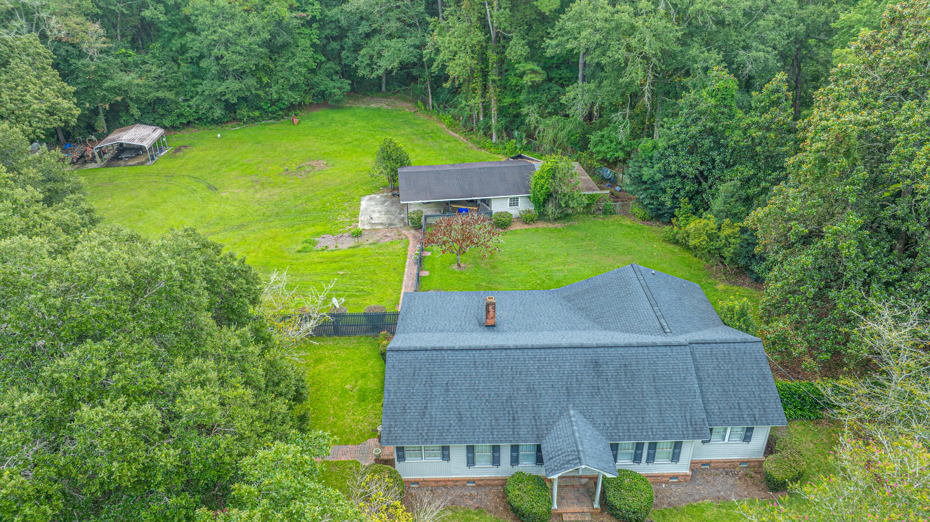 5718 Highway 165