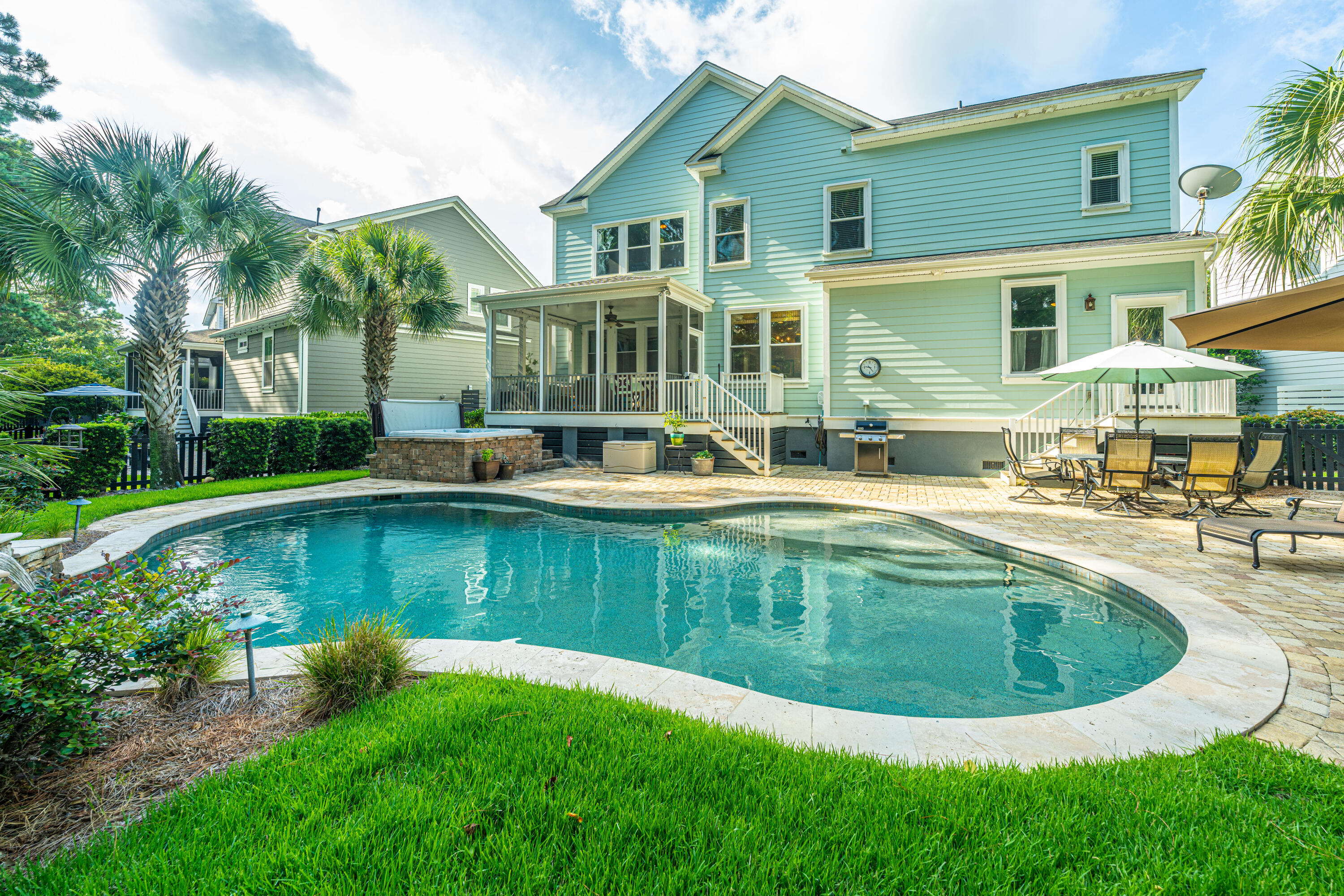 4261 Coolidge Street