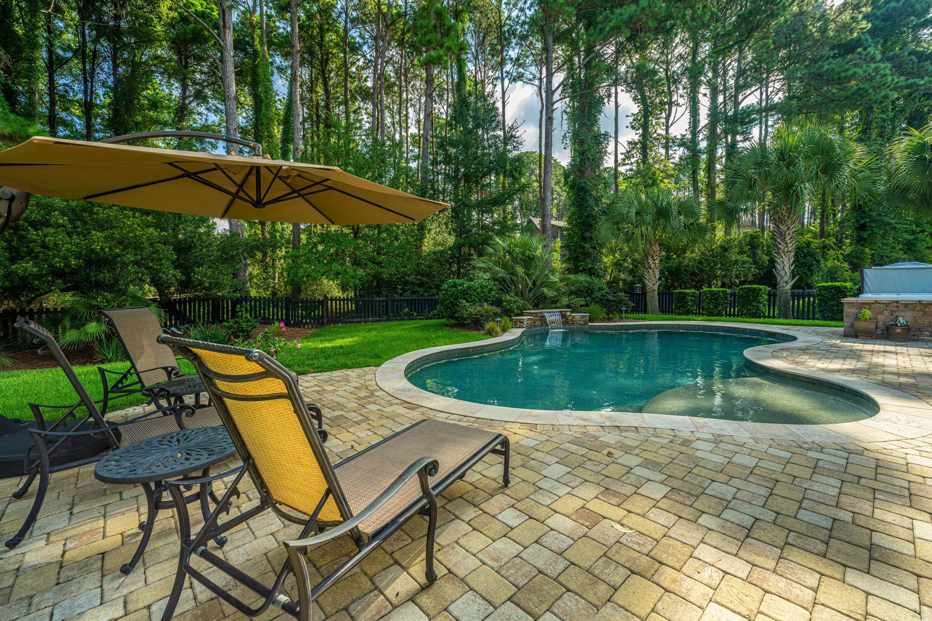 4261 Coolidge Street