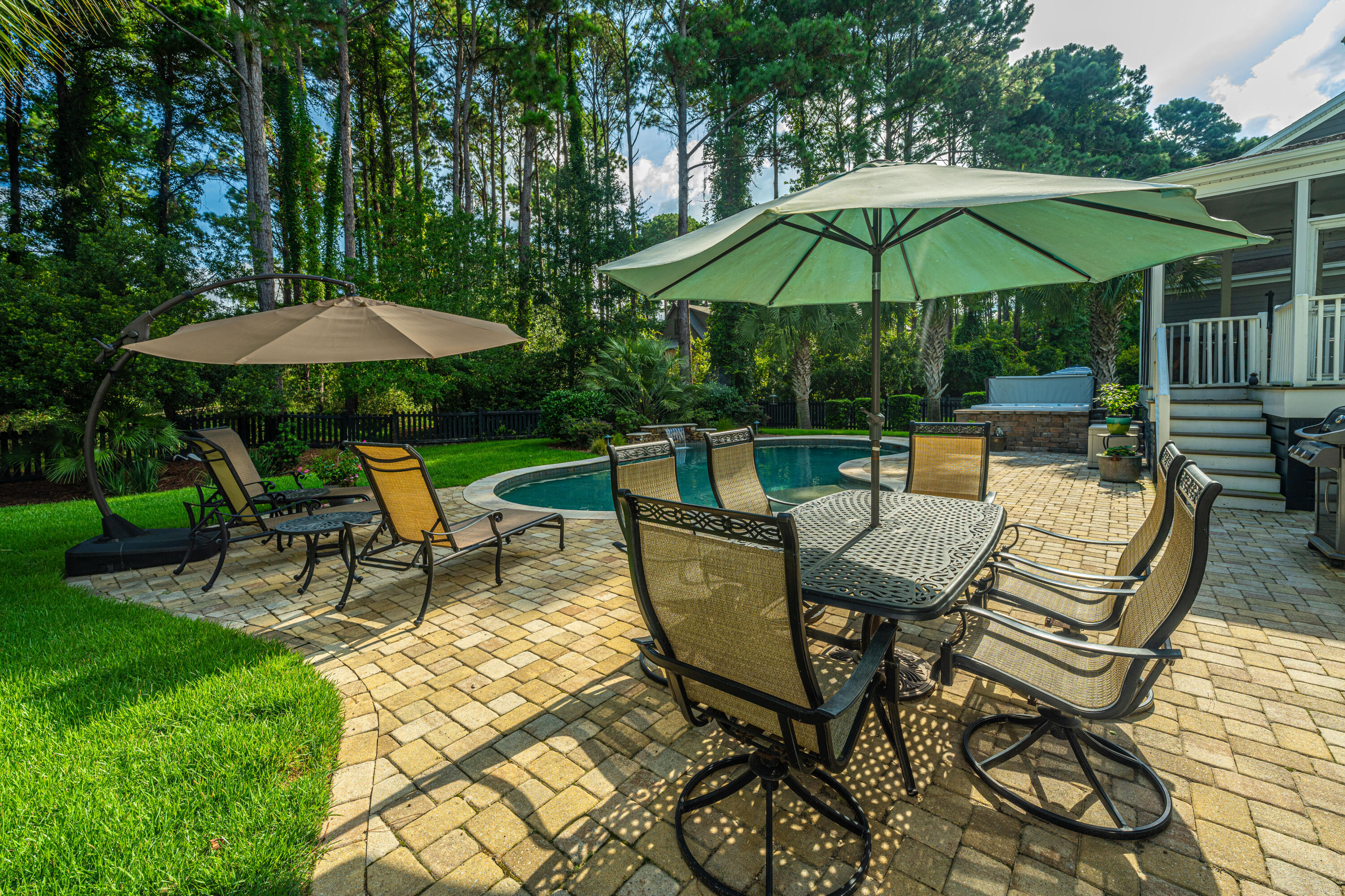 4261 Coolidge Street