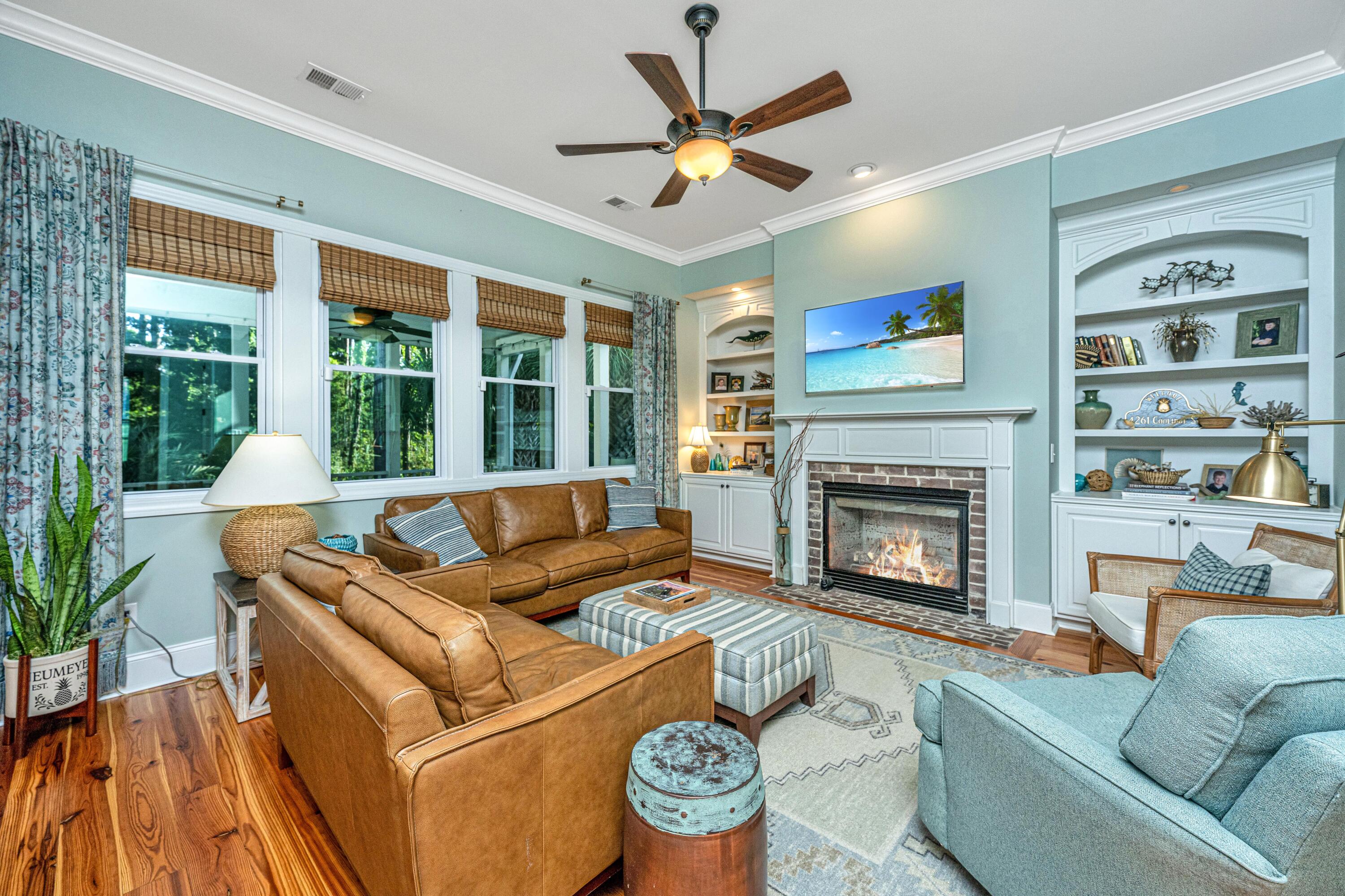 4261 Coolidge Street