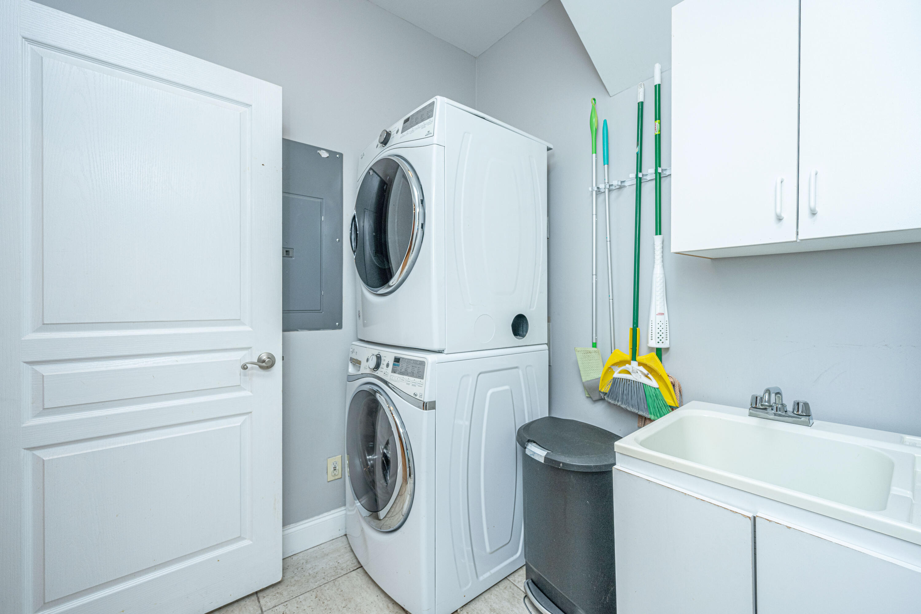 1608 Terns Nest Road