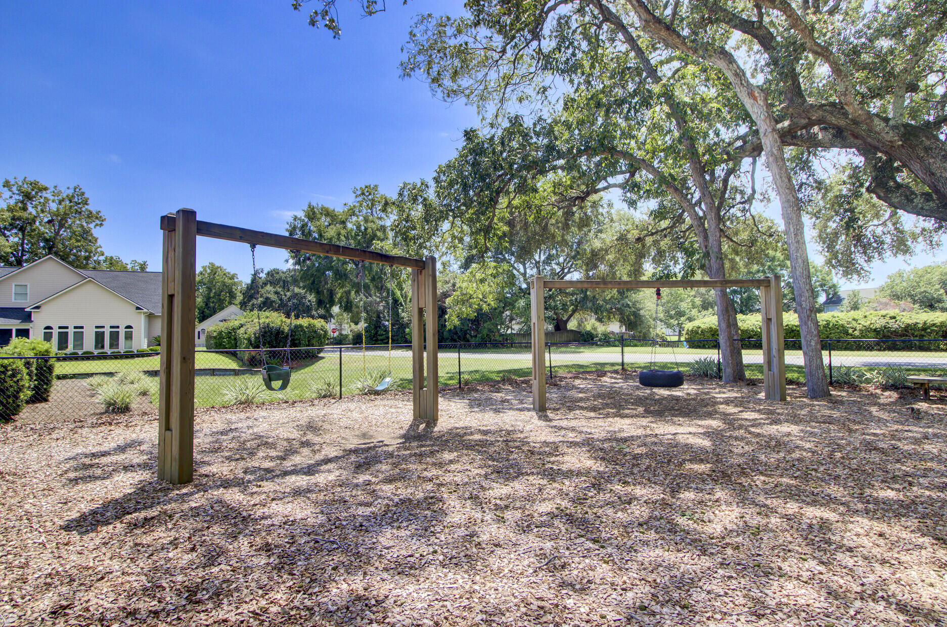 1017 Wayfarer Lane
