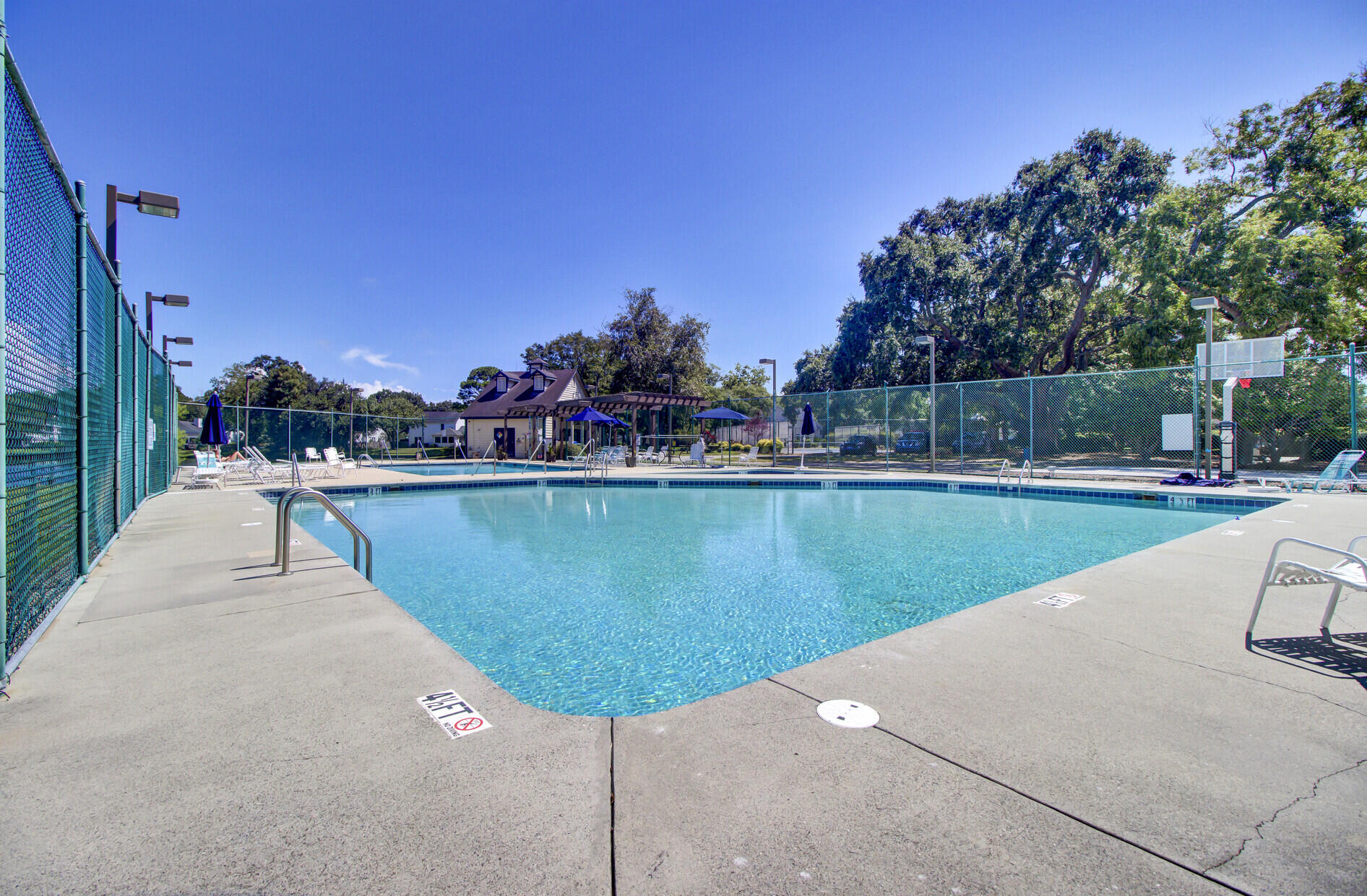 1017 Wayfarer Lane