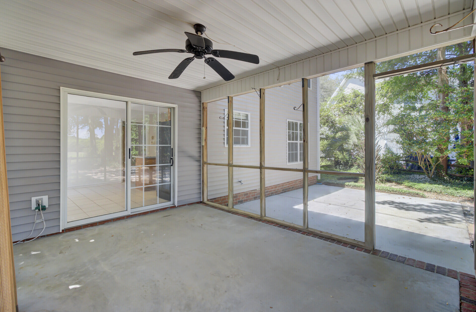 1017 Wayfarer Lane
