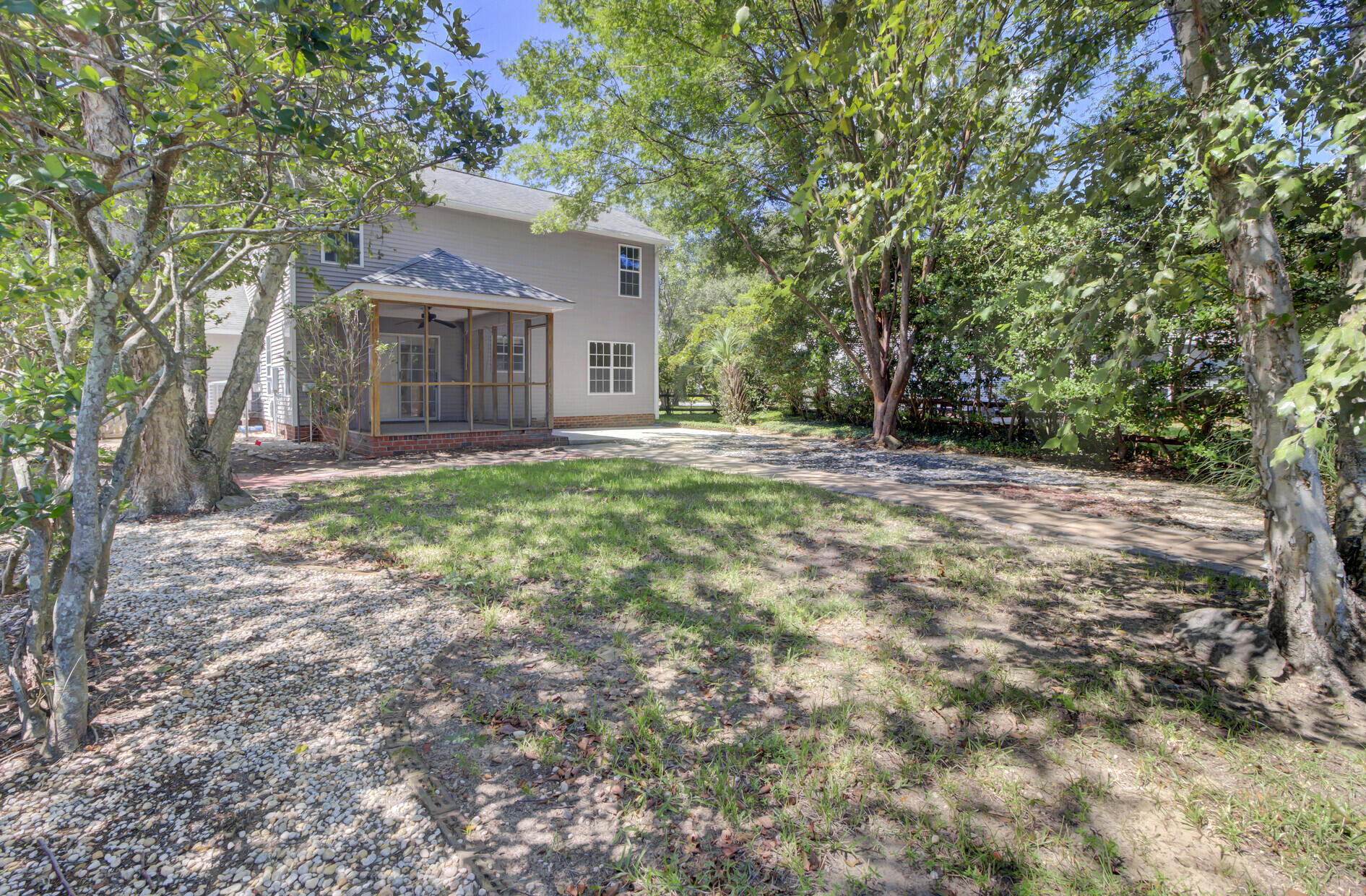1017 Wayfarer Lane
