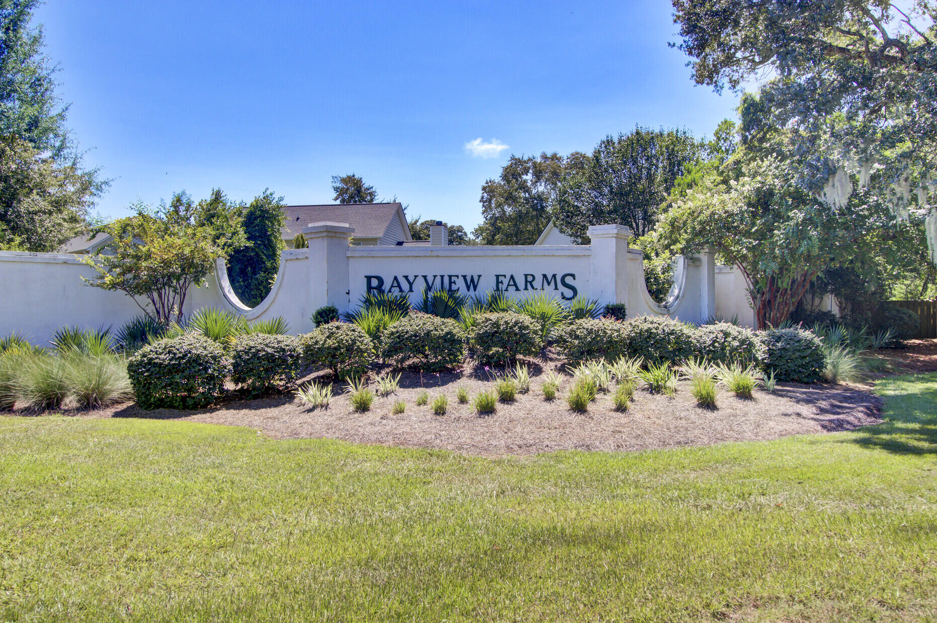1017 Wayfarer Lane