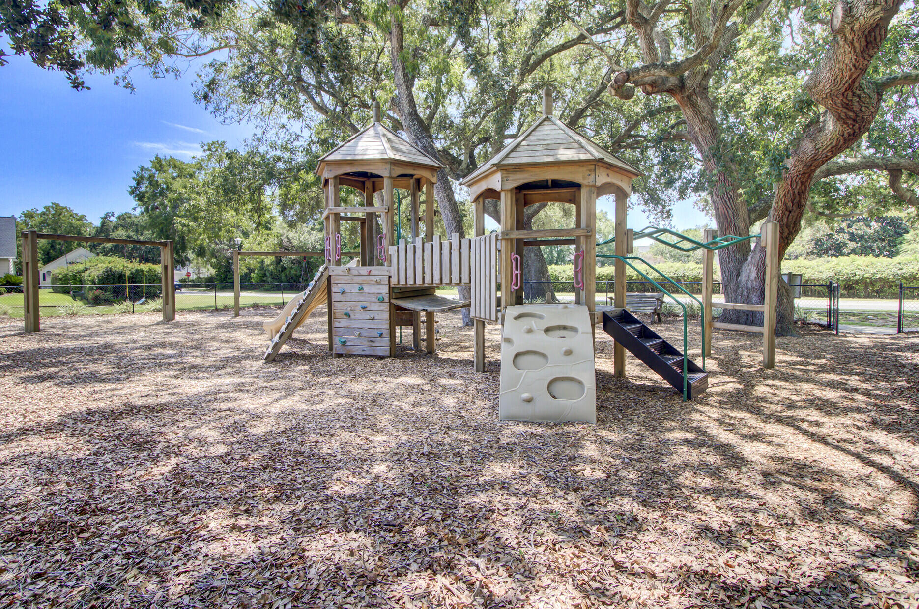 1017 Wayfarer Lane
