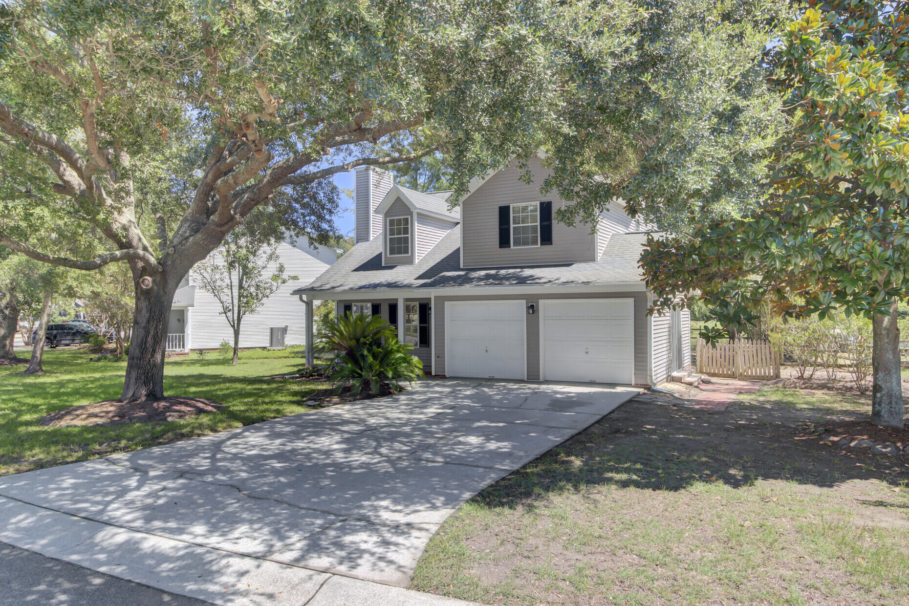 1017 Wayfarer Lane