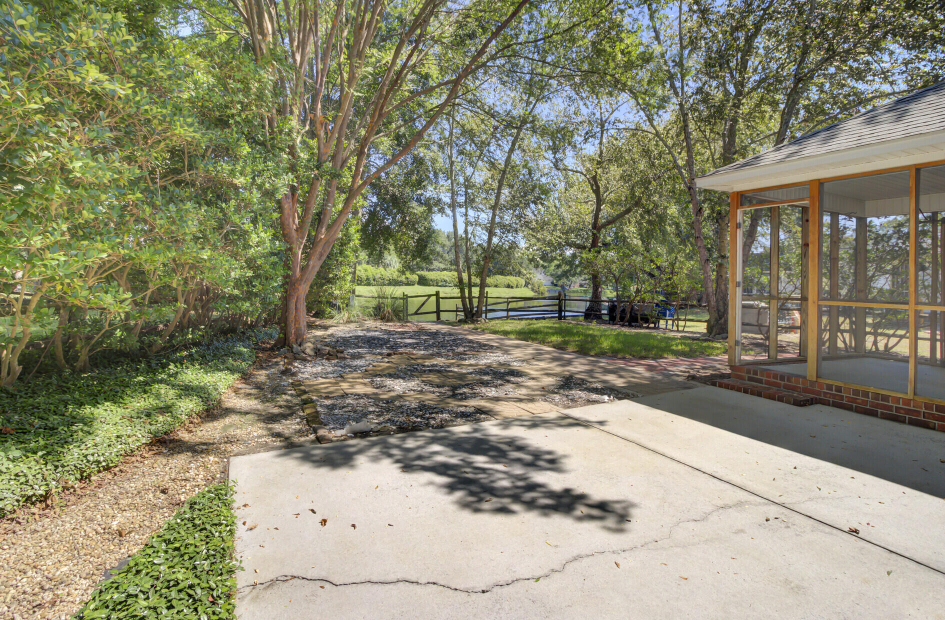 1017 Wayfarer Lane