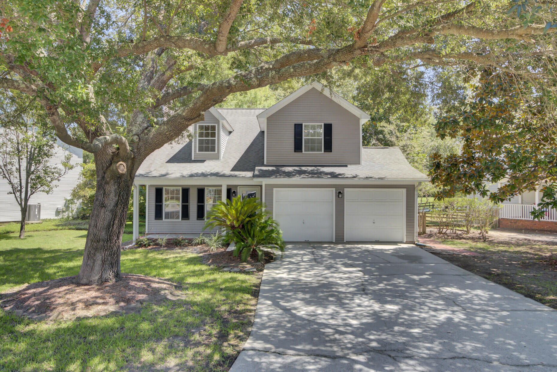1017 Wayfarer Lane