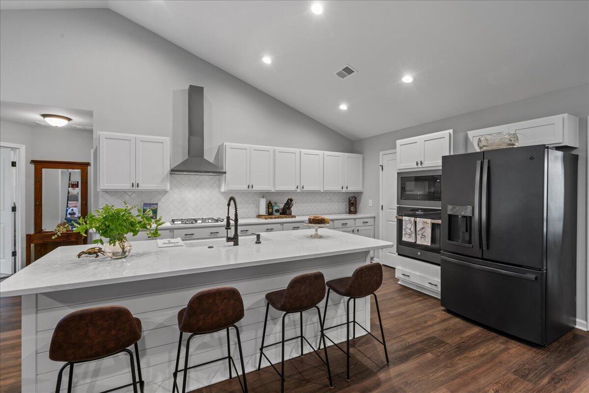 8357 Chisolm Plantation Road