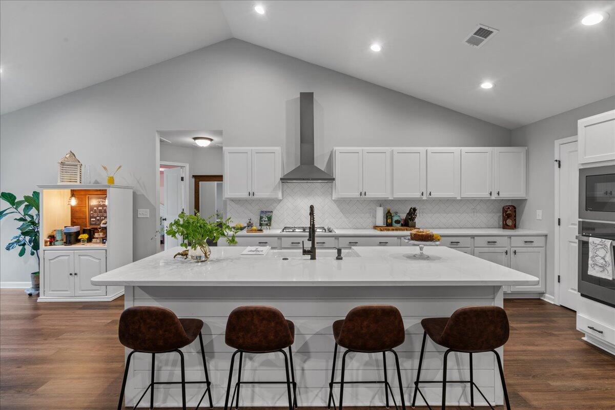 8357 Chisolm Plantation Road