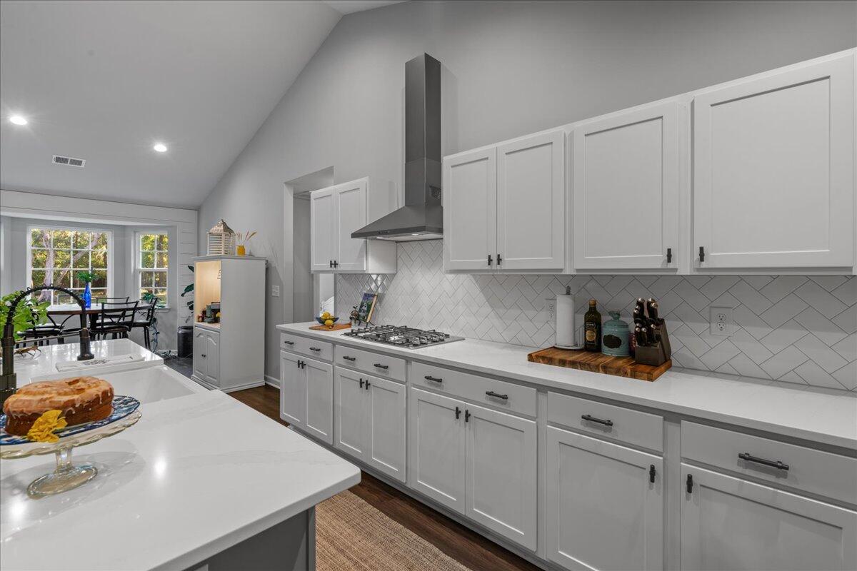 8357 Chisolm Plantation Road