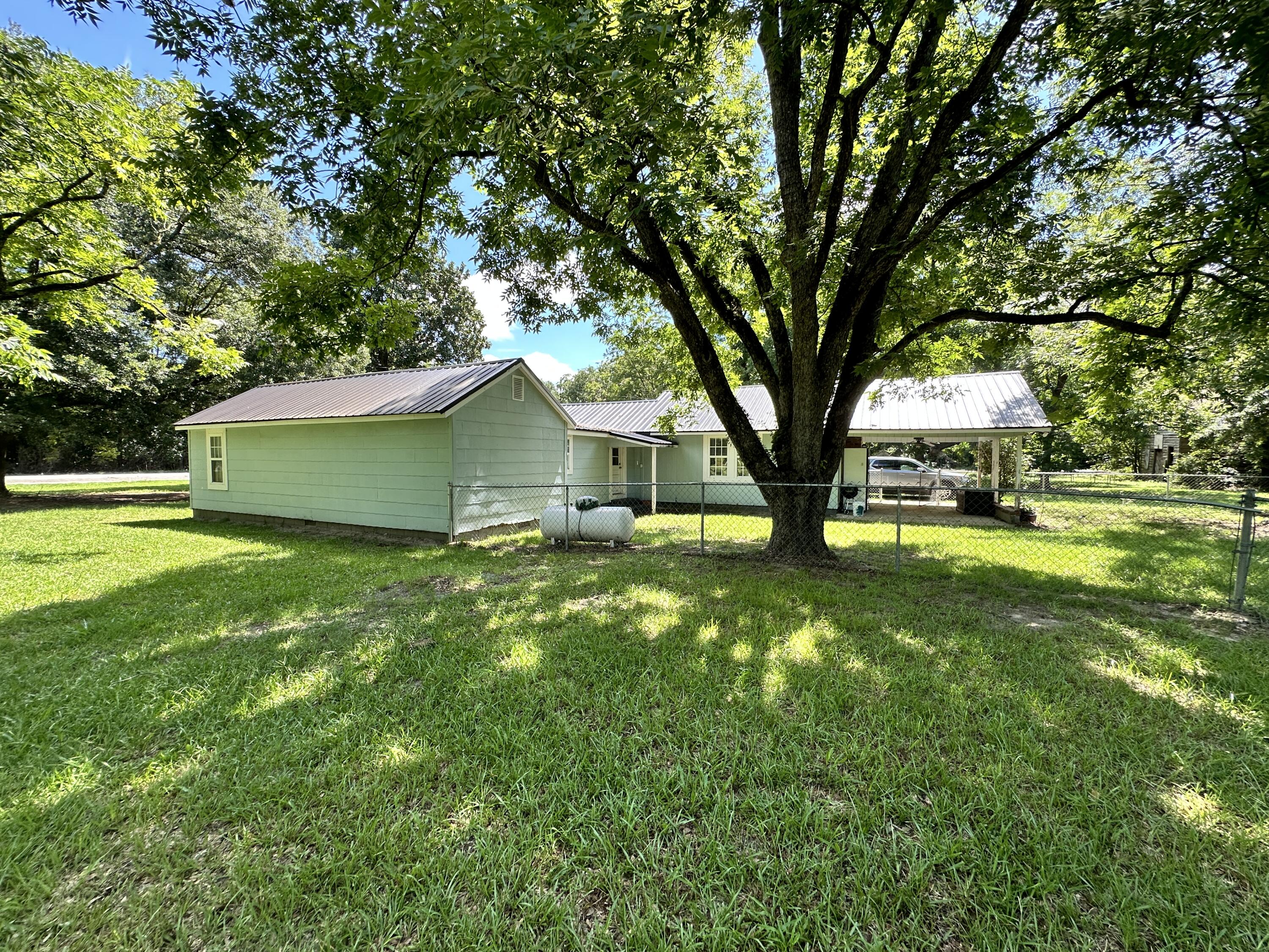 7954 Kingstree Highway