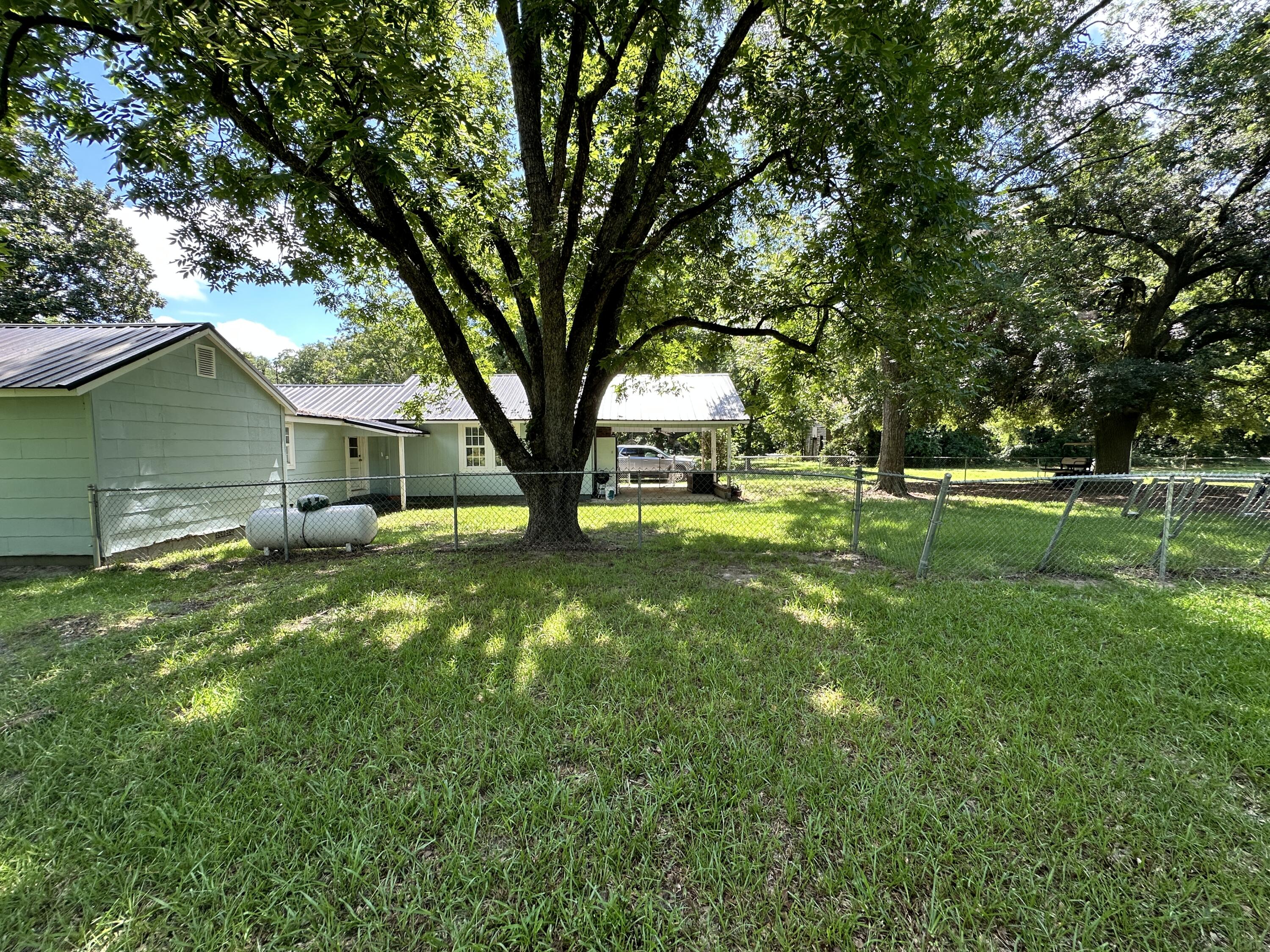 7954 Kingstree Highway