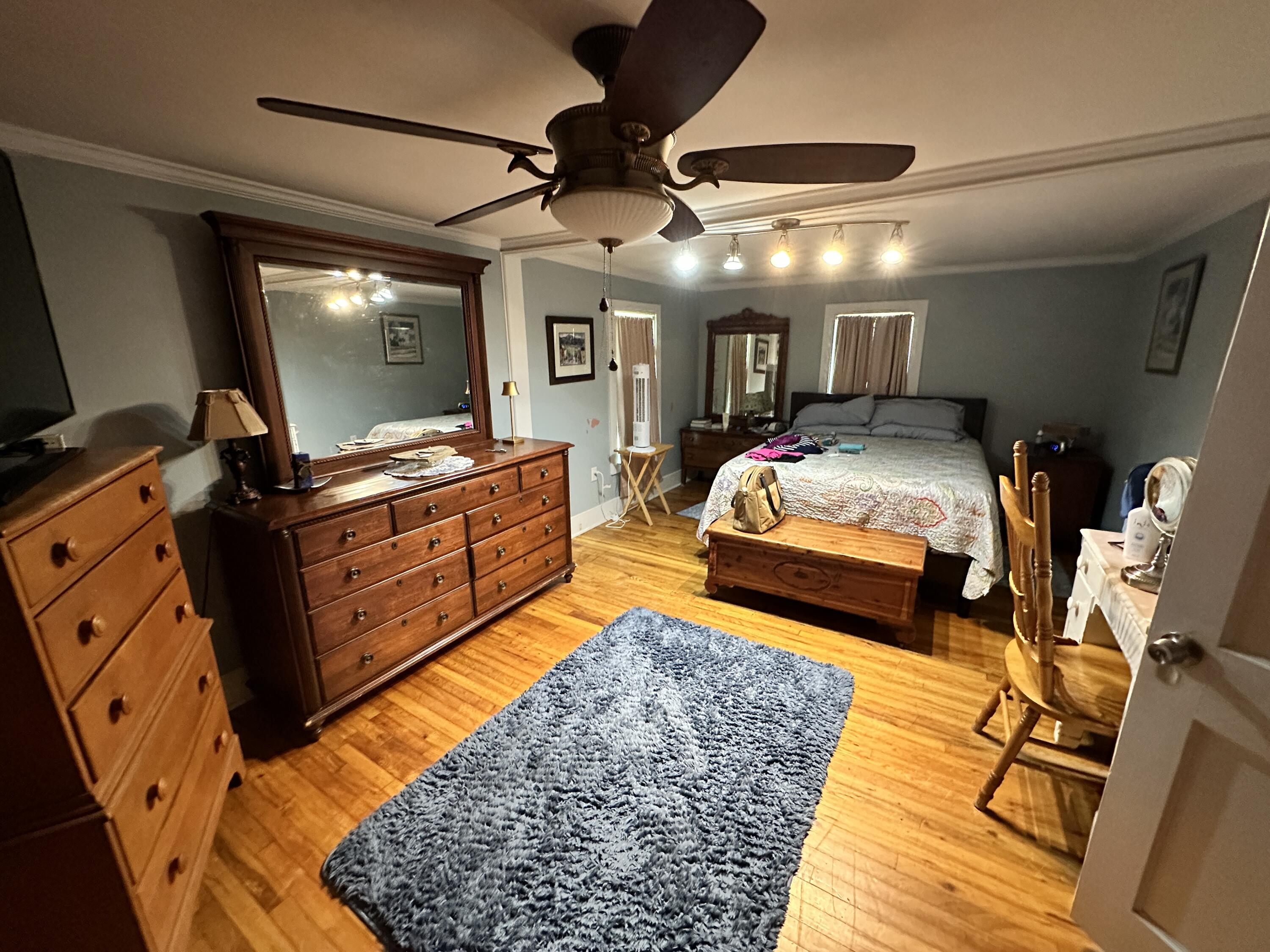 7954 Kingstree Highway