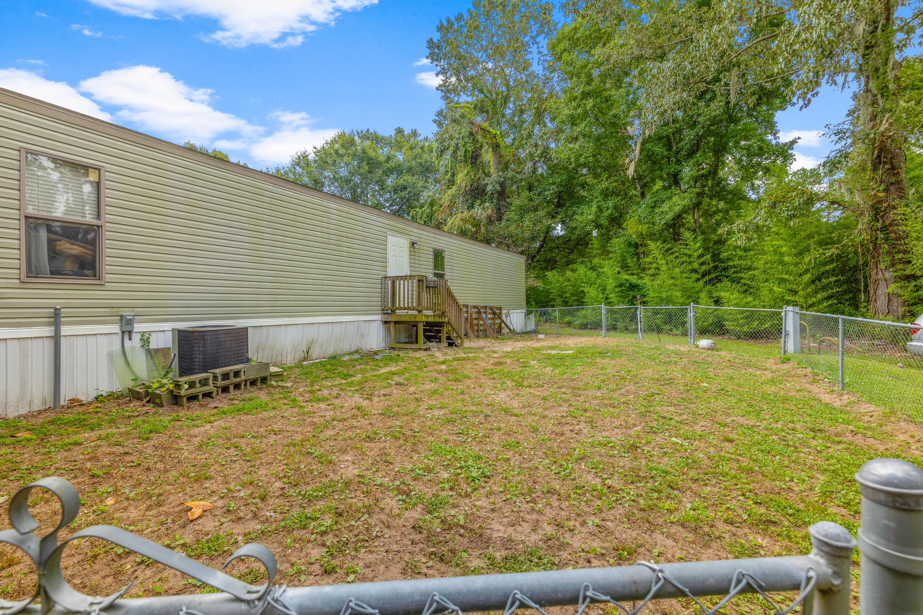 2962 Hollington Road # B