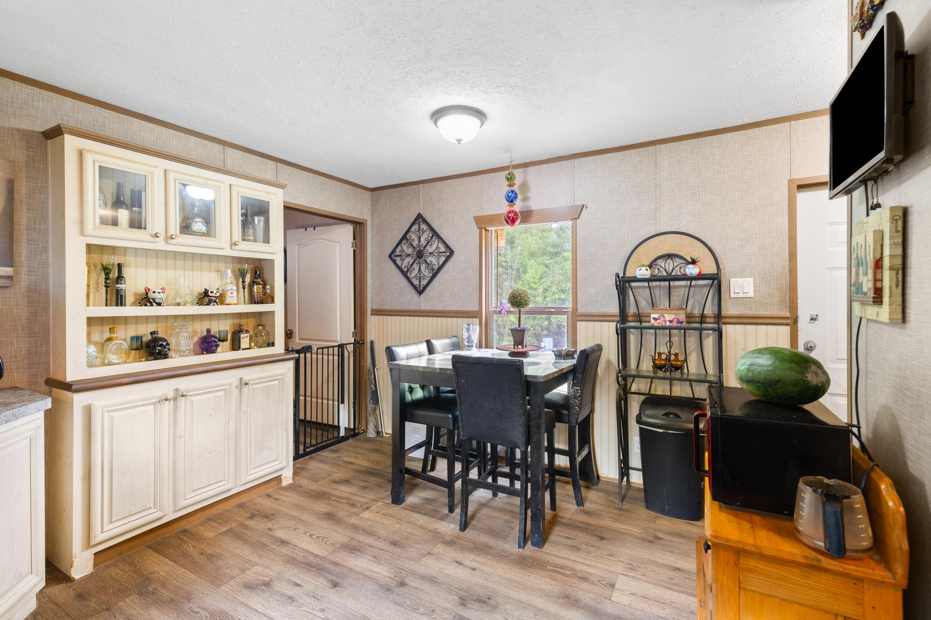 2962 Hollington Road # B