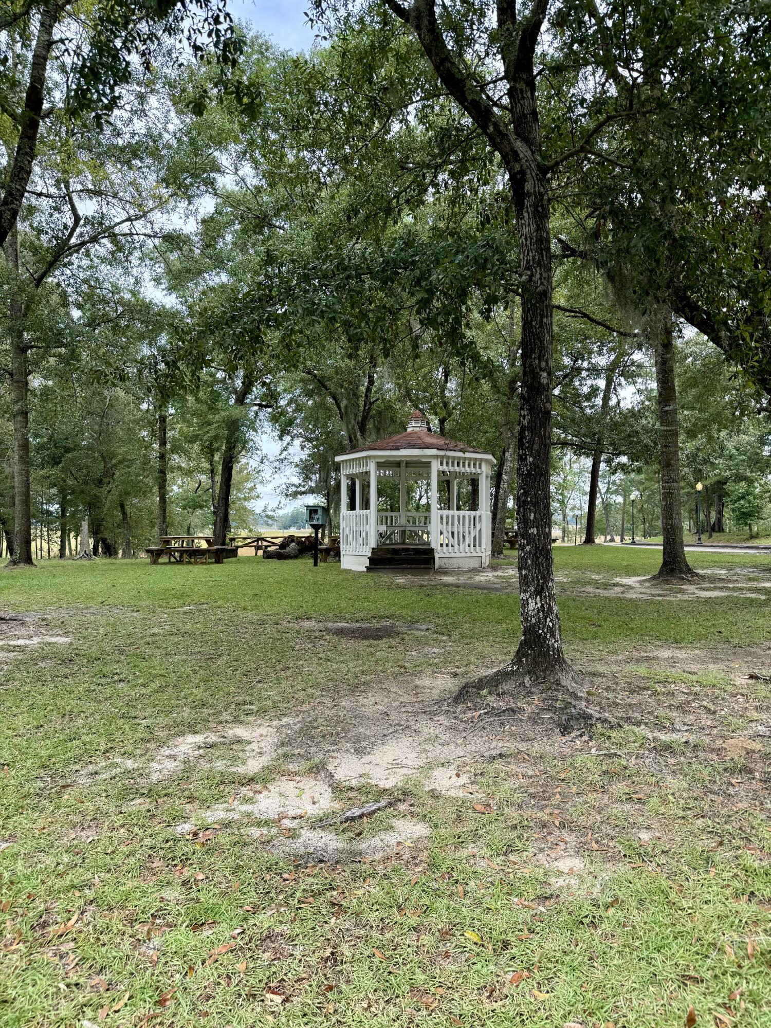 1694 Old Town Avenue