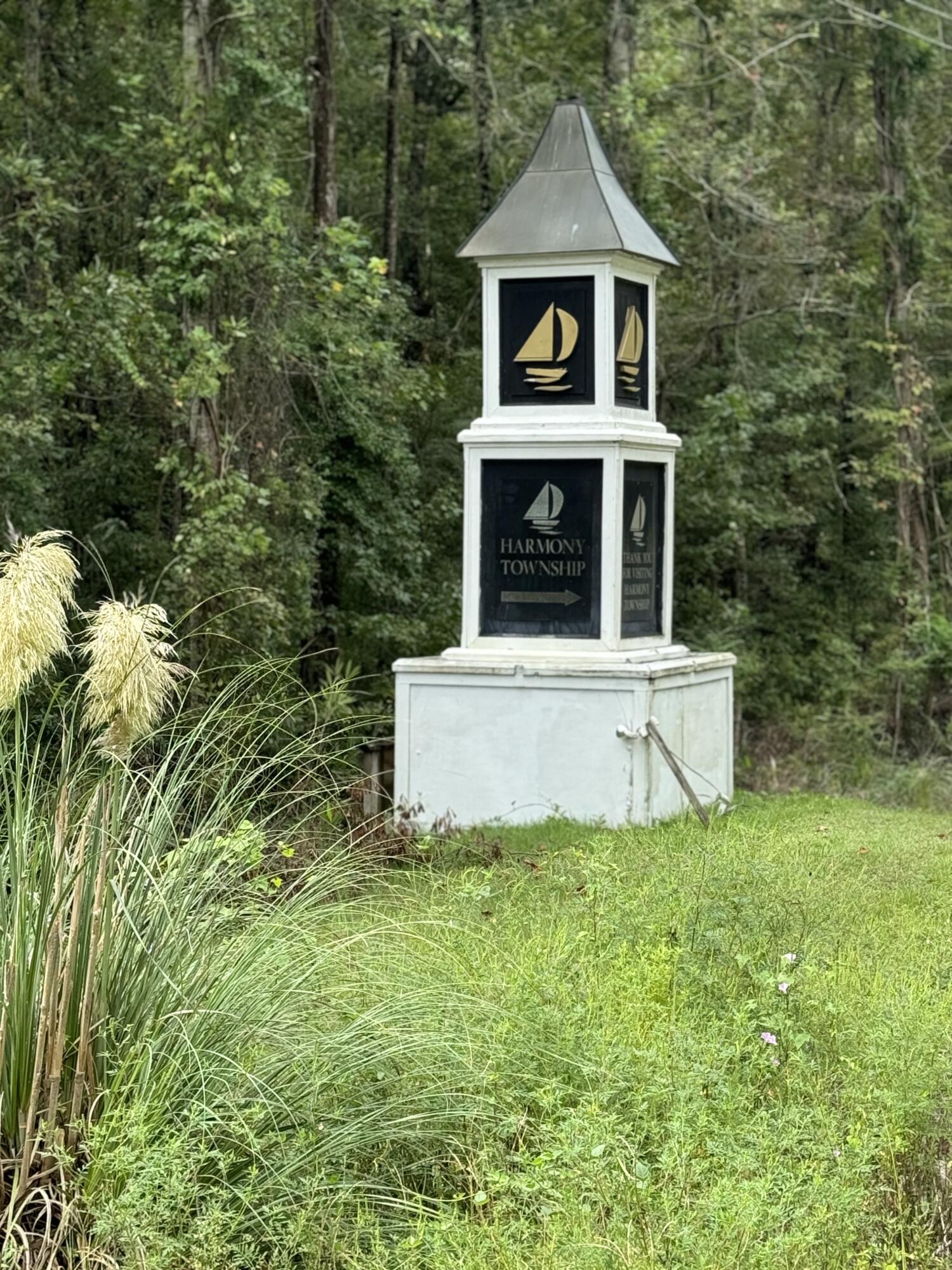 1694 Old Town Avenue