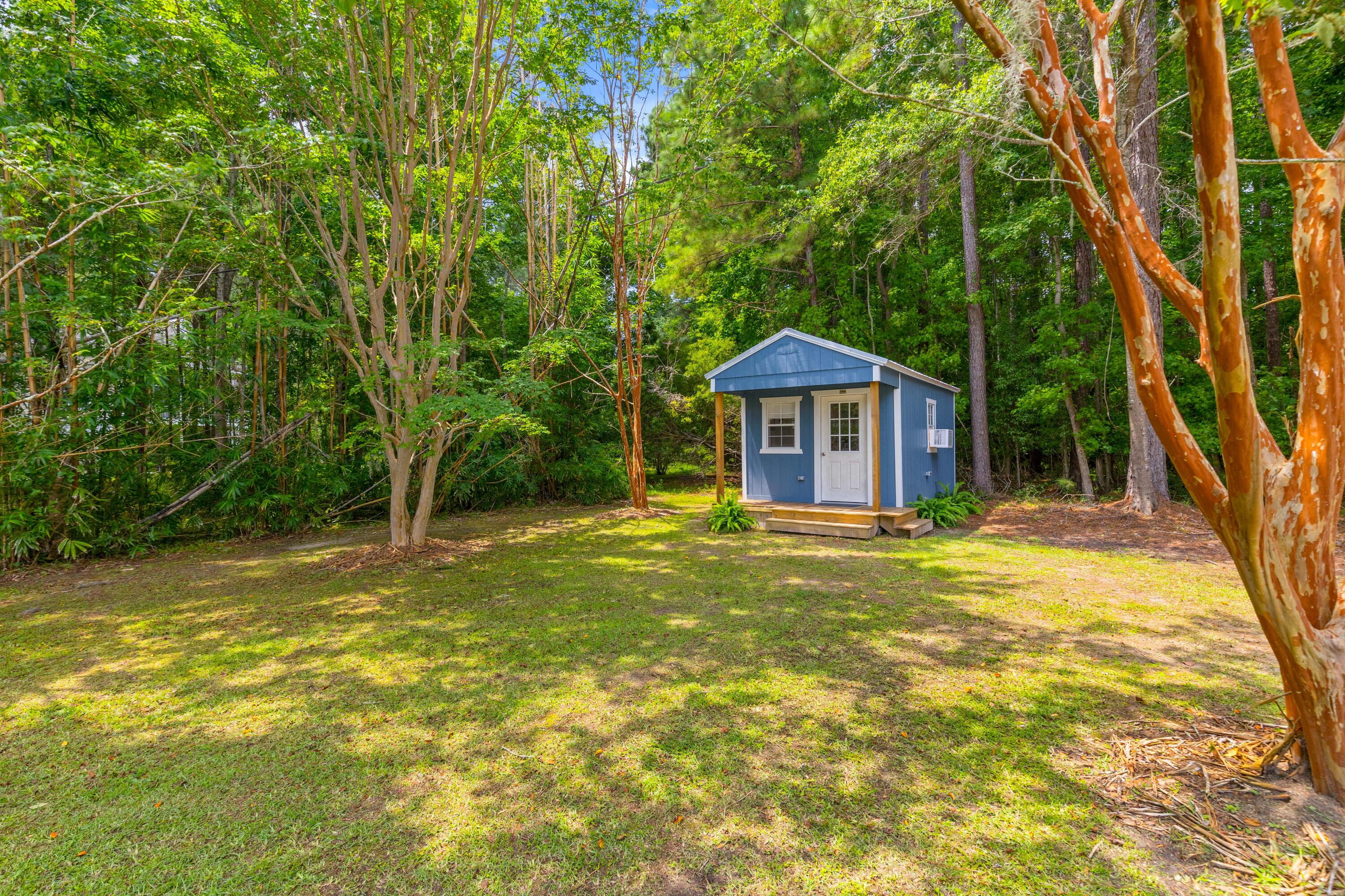 5923 Joseph Blake Lane