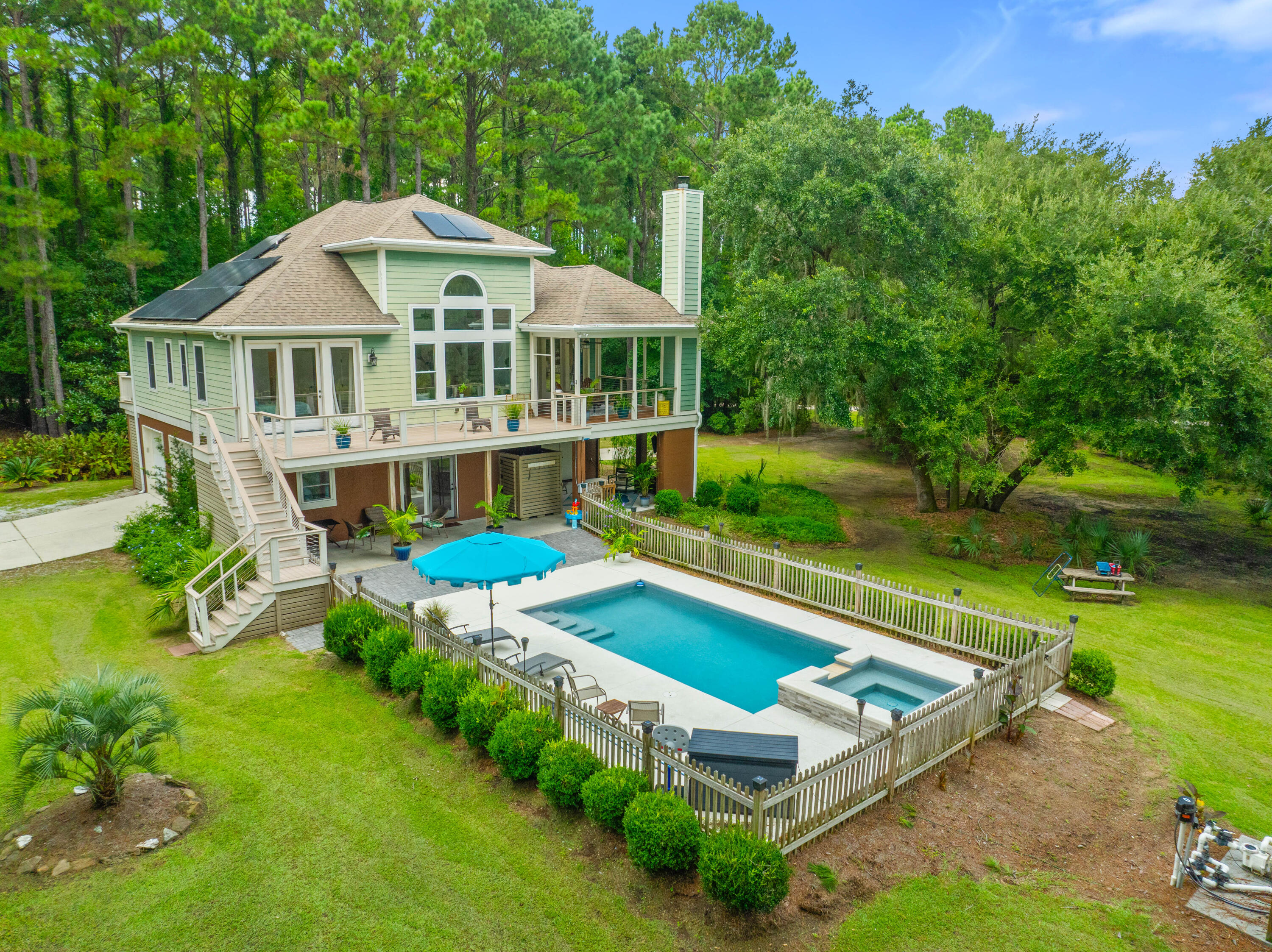 5923 Joseph Blake Lane