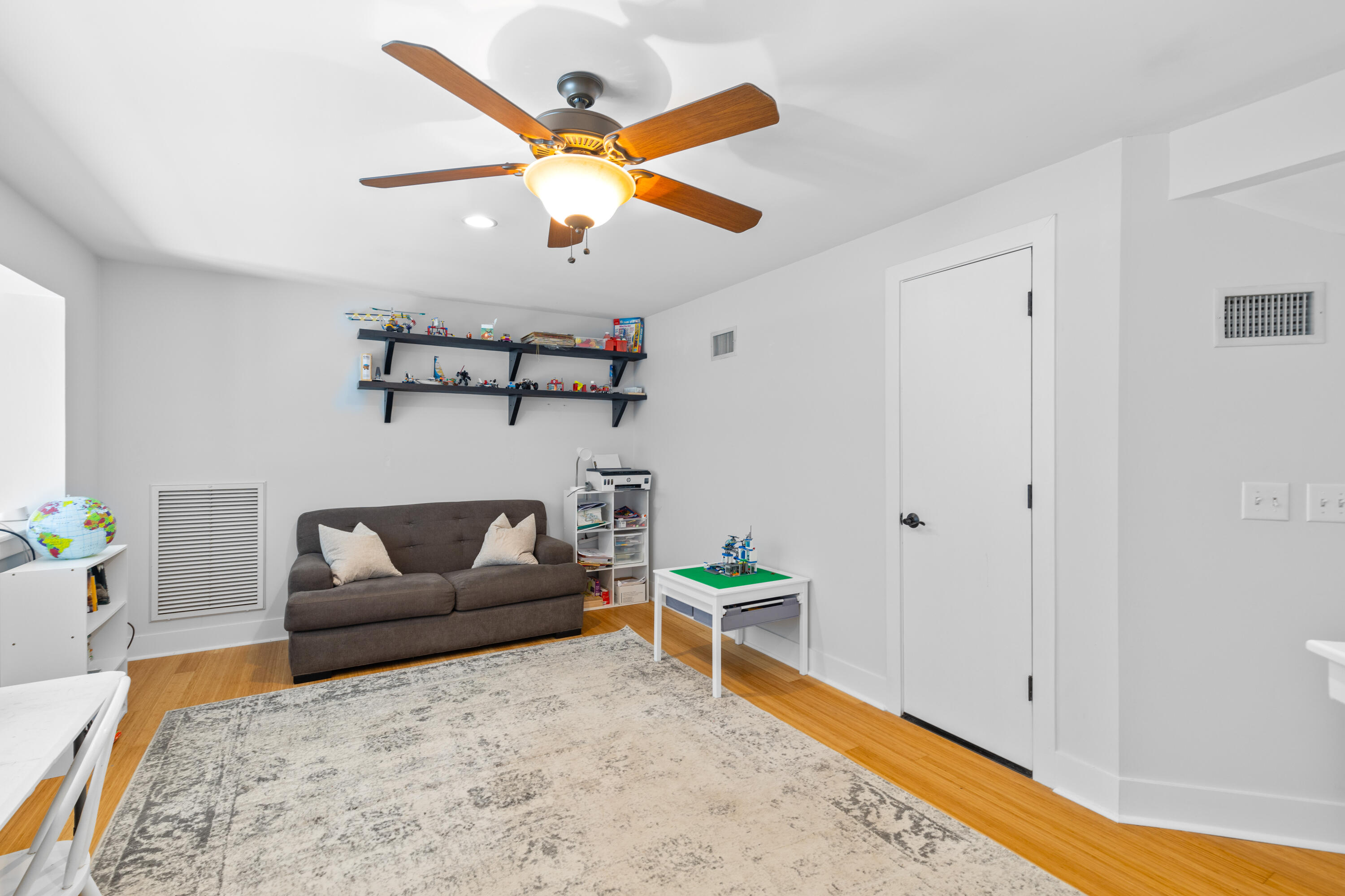 5923 Joseph Blake Lane