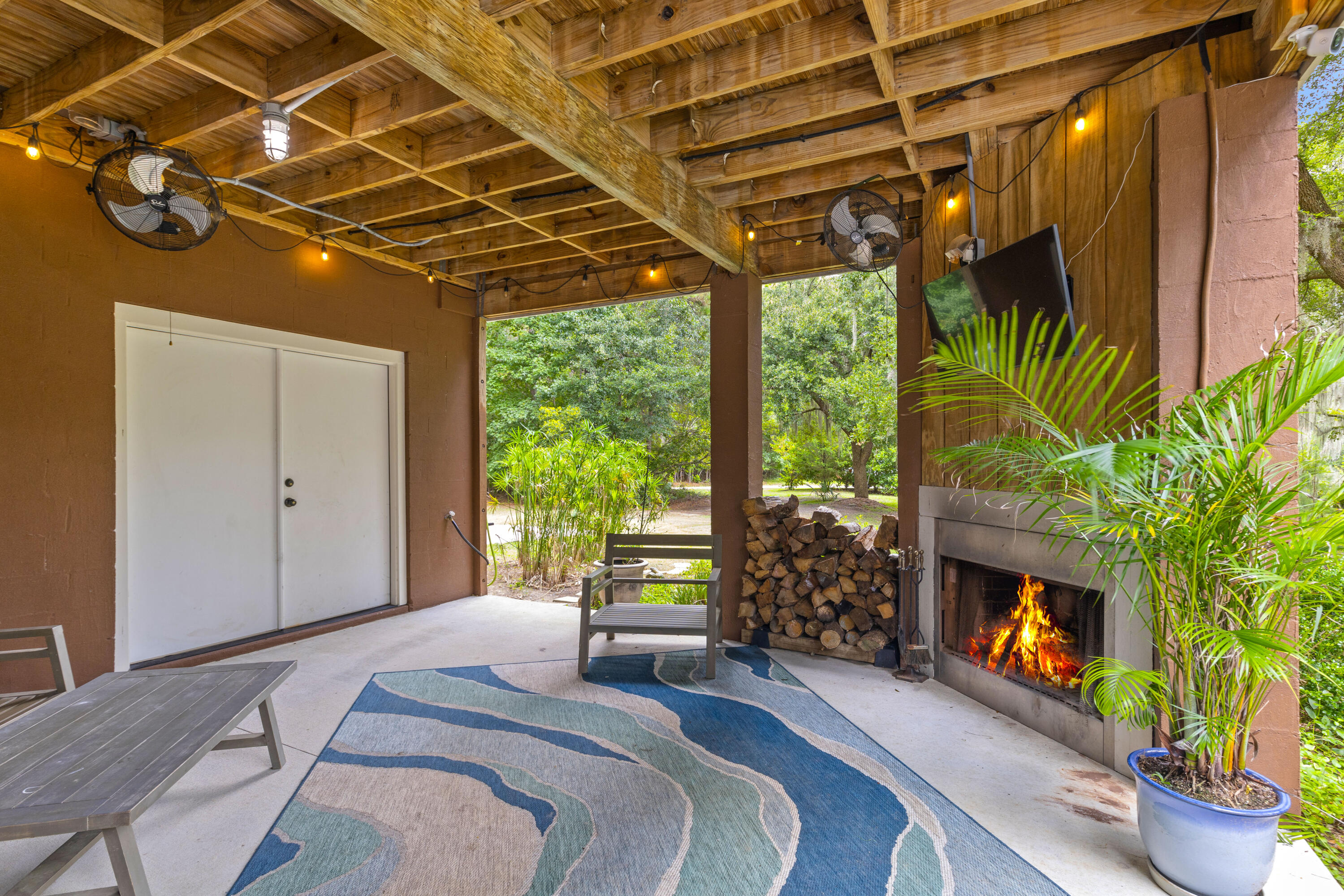 5923 Joseph Blake Lane