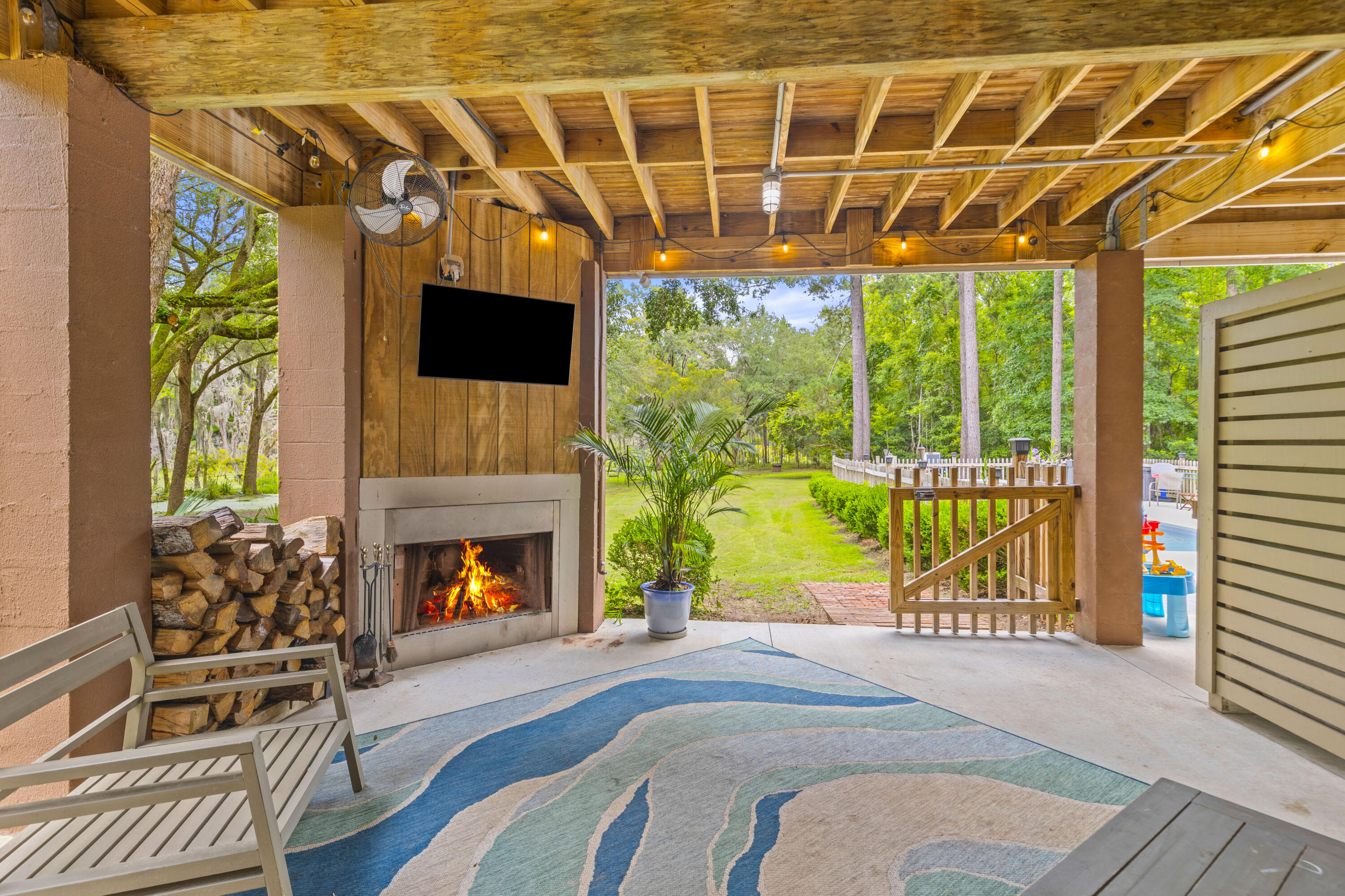 5923 Joseph Blake Lane