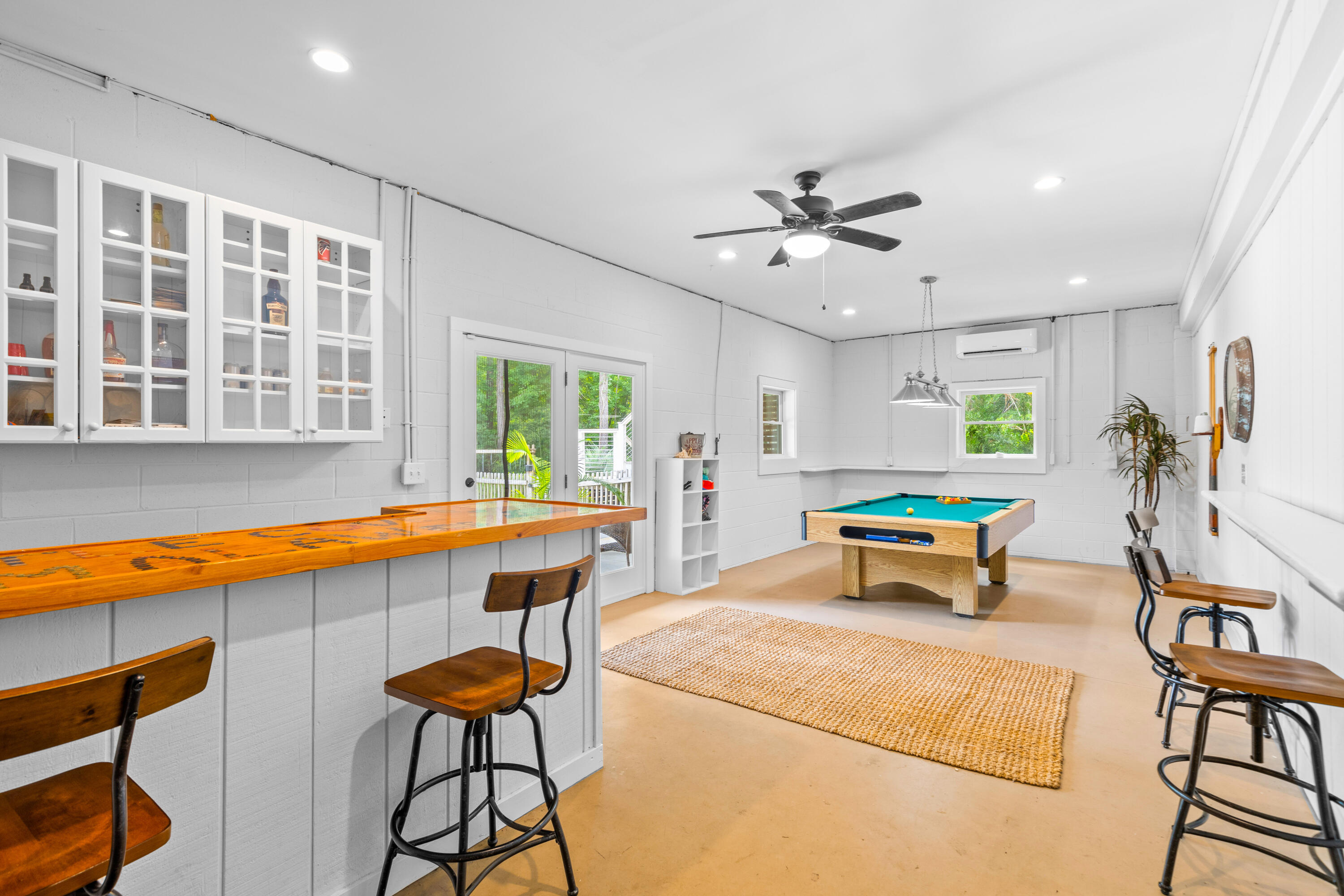 5923 Joseph Blake Lane