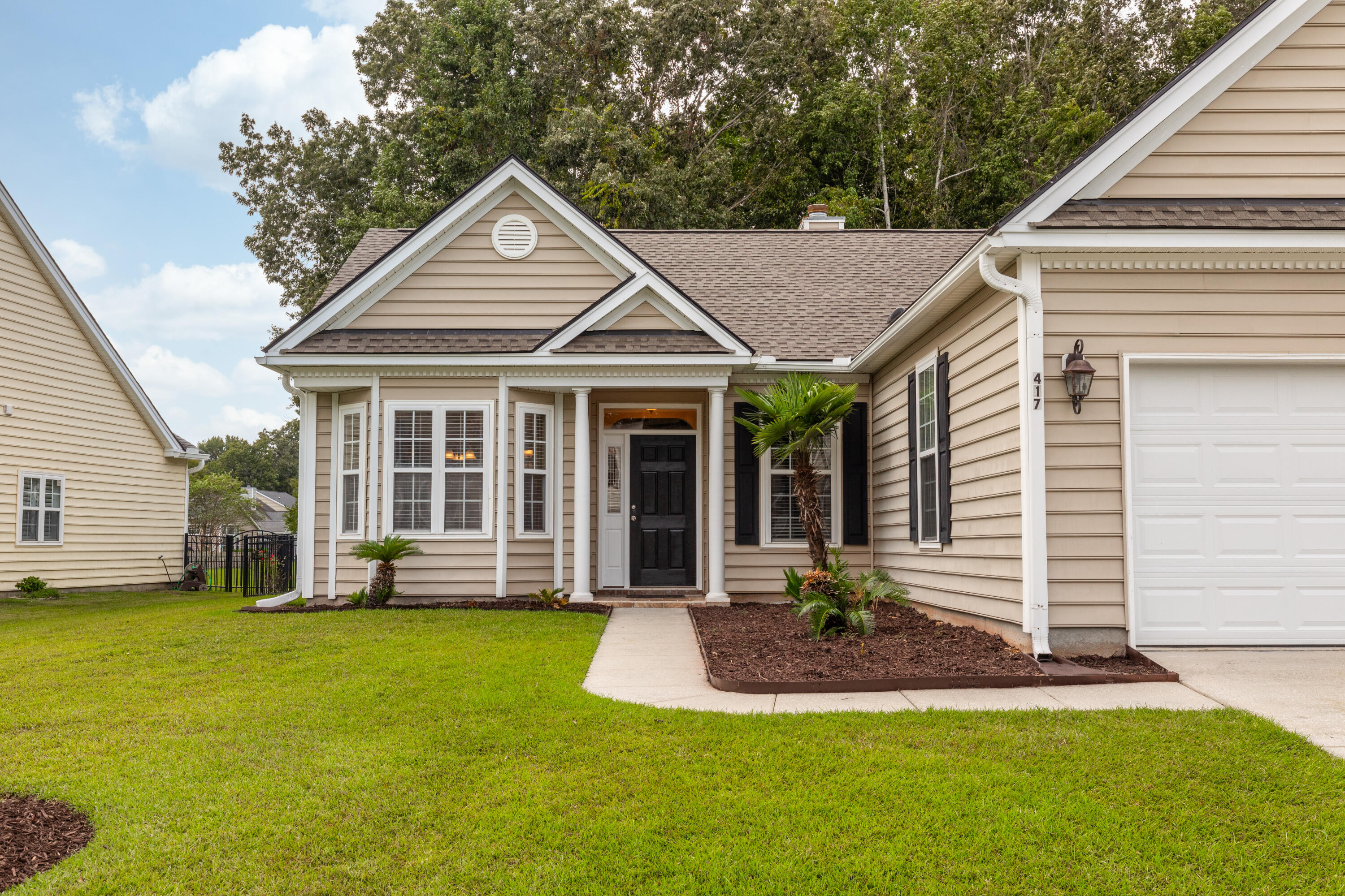 417 Sycamore Shade Street