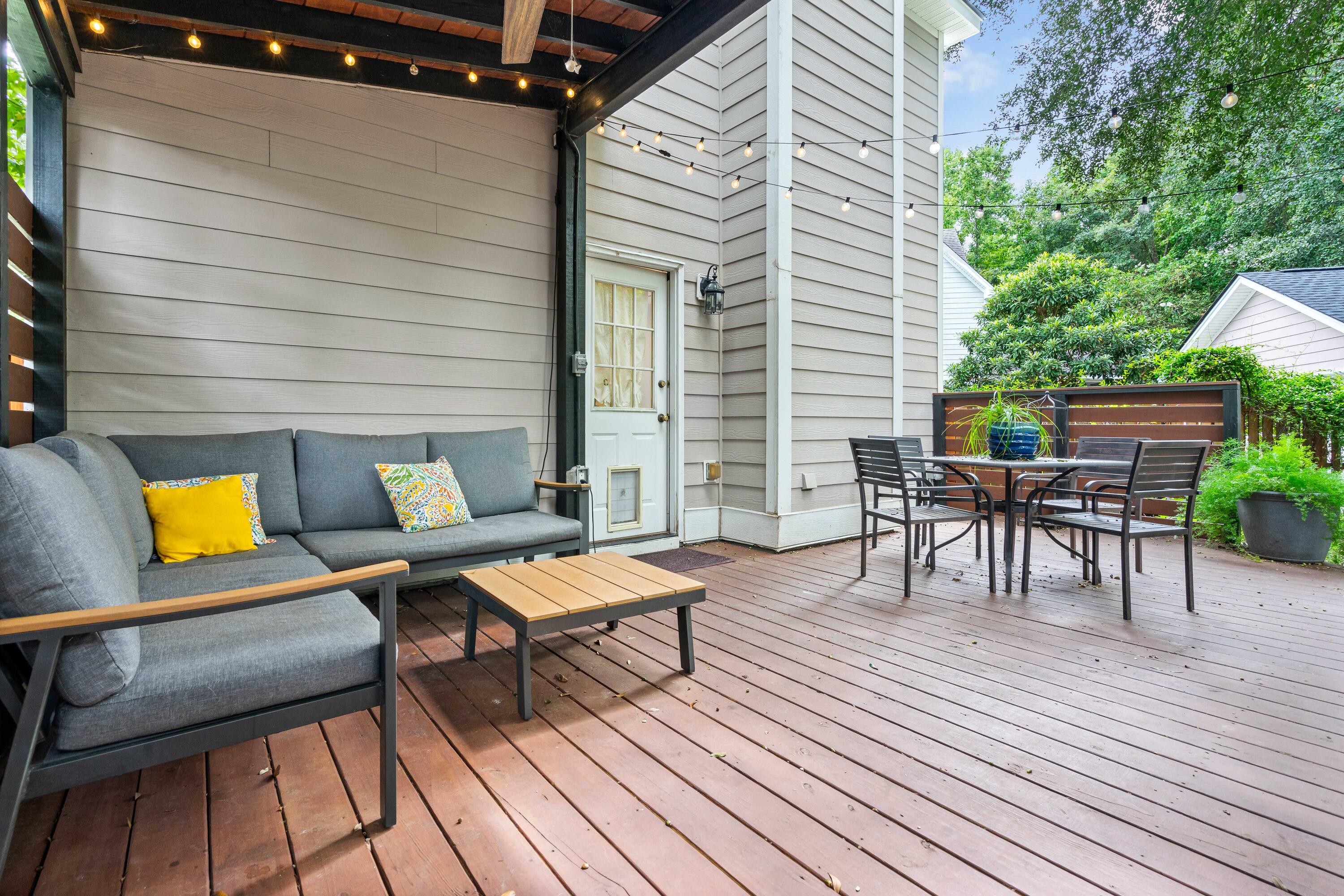 2906 Split Hickory Court