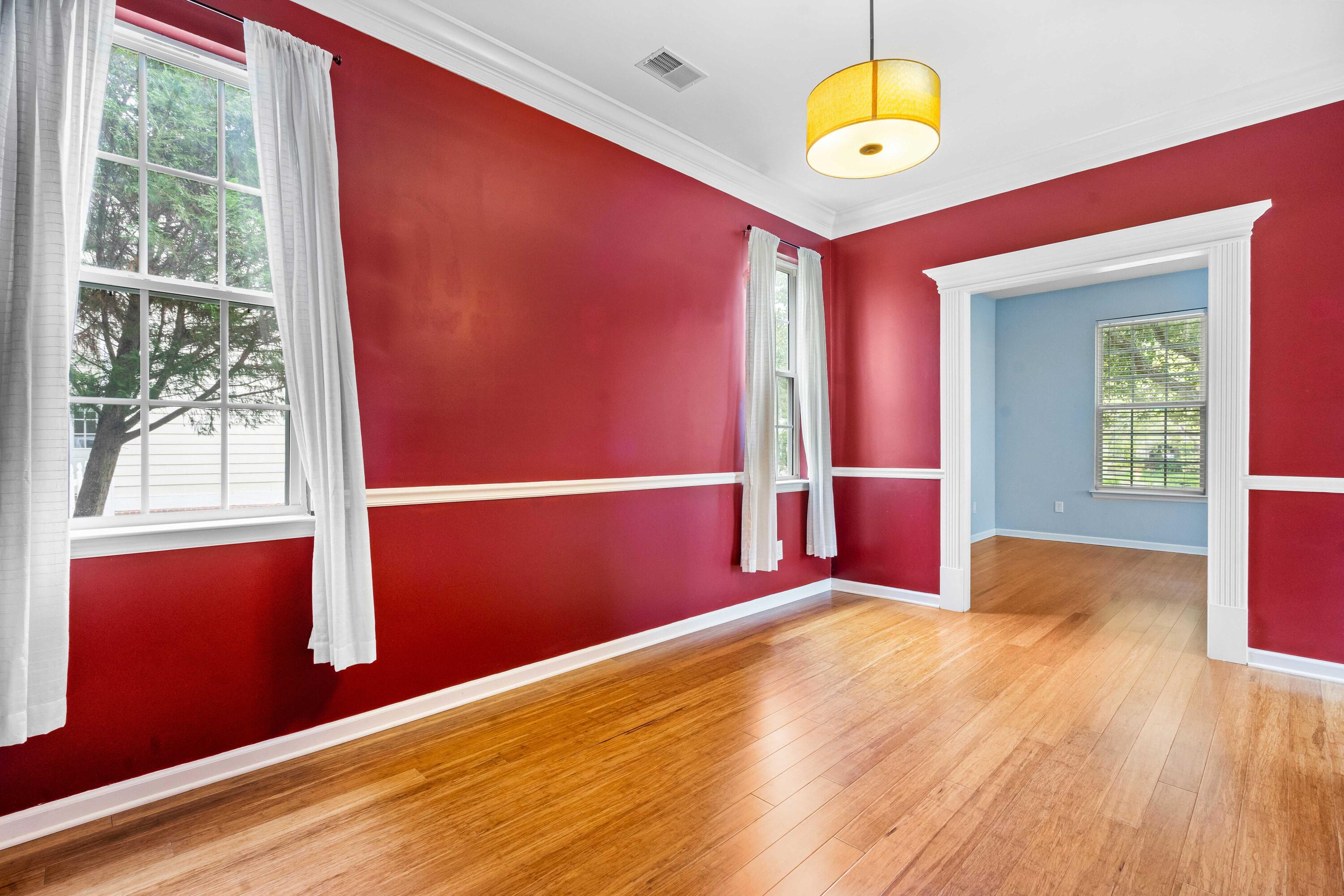 2906 Split Hickory Court