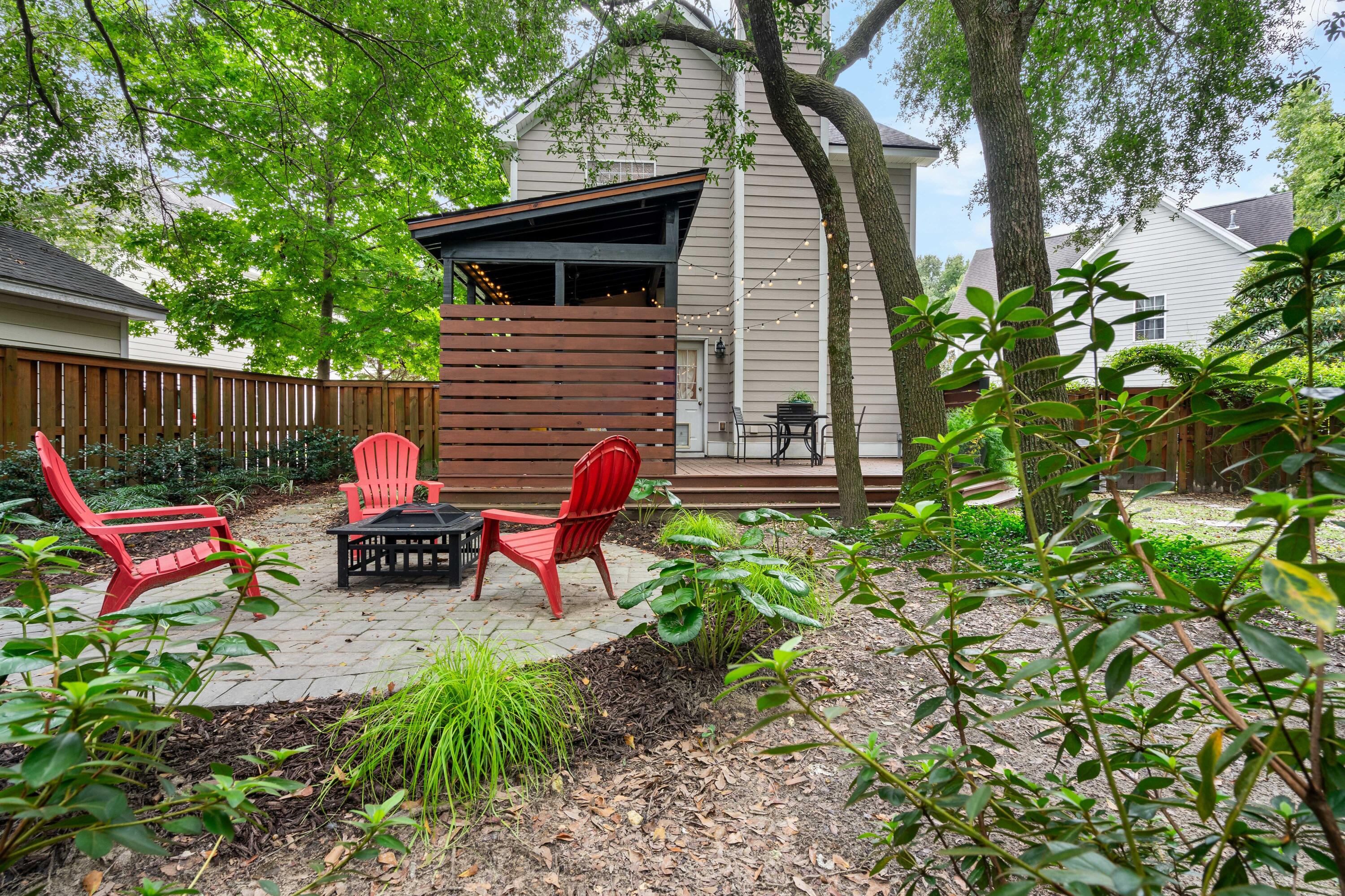 2906 Split Hickory Court