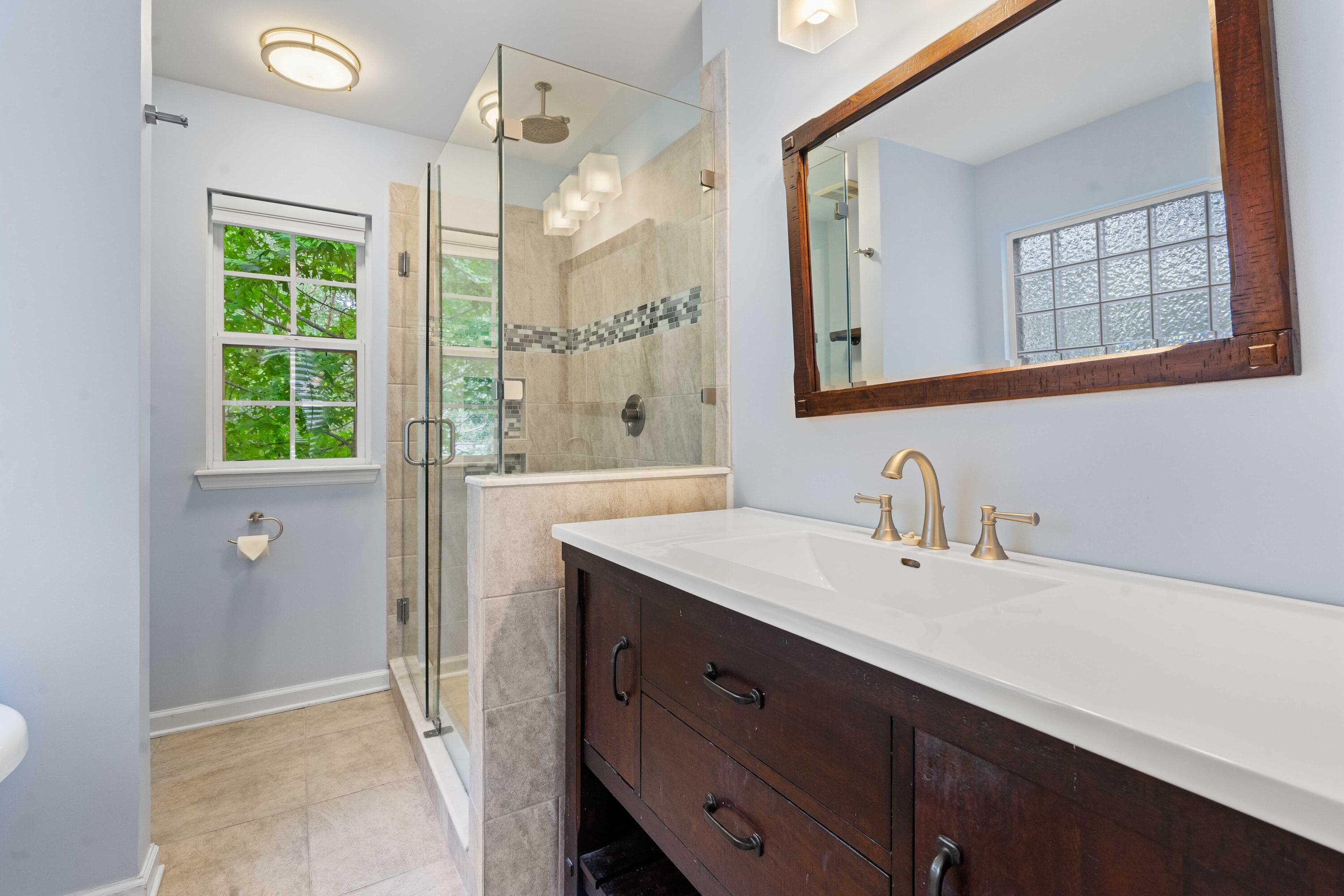 2906 Split Hickory Court