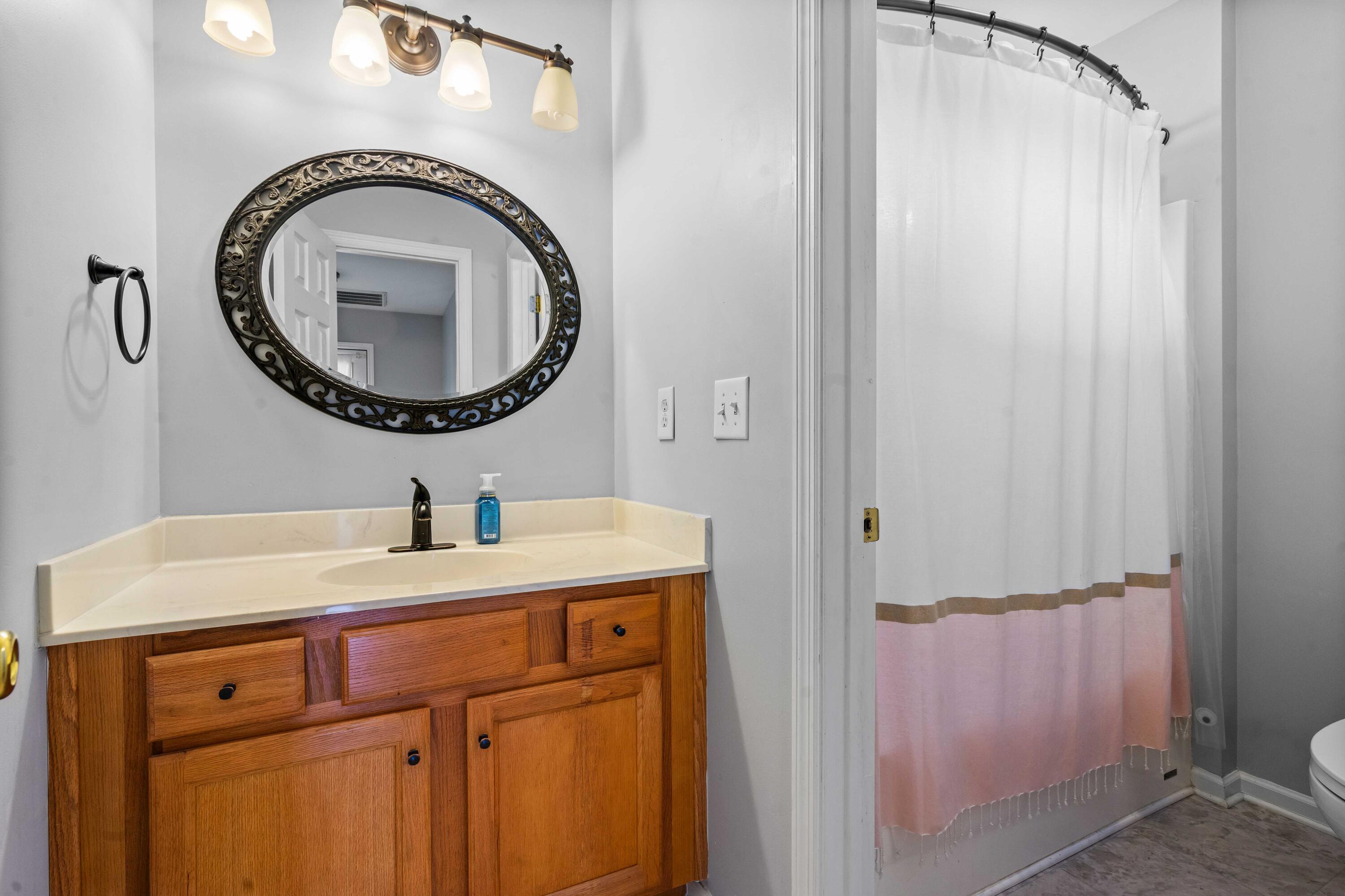 2906 Split Hickory Court