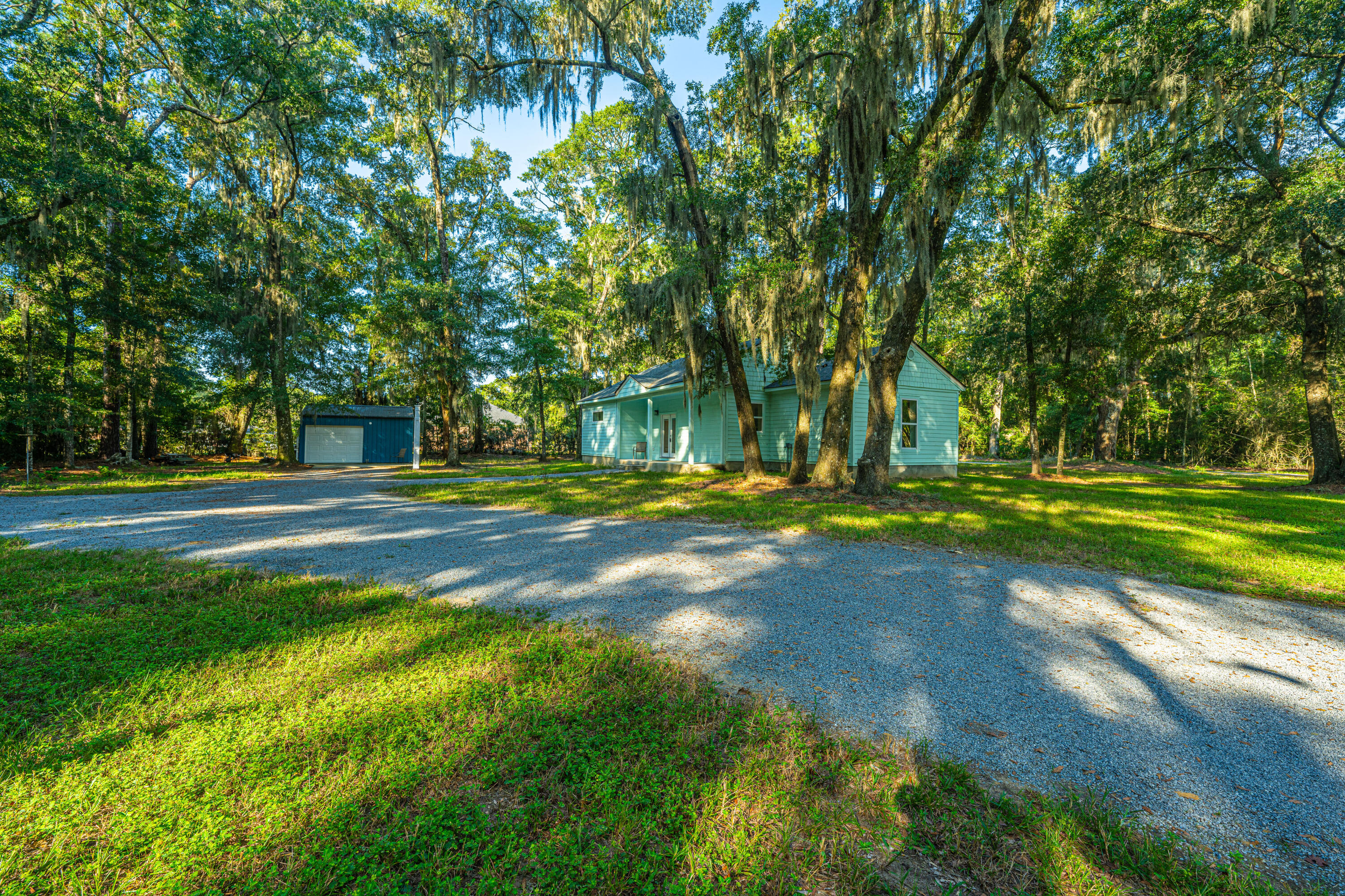 5233 Maybank Highway