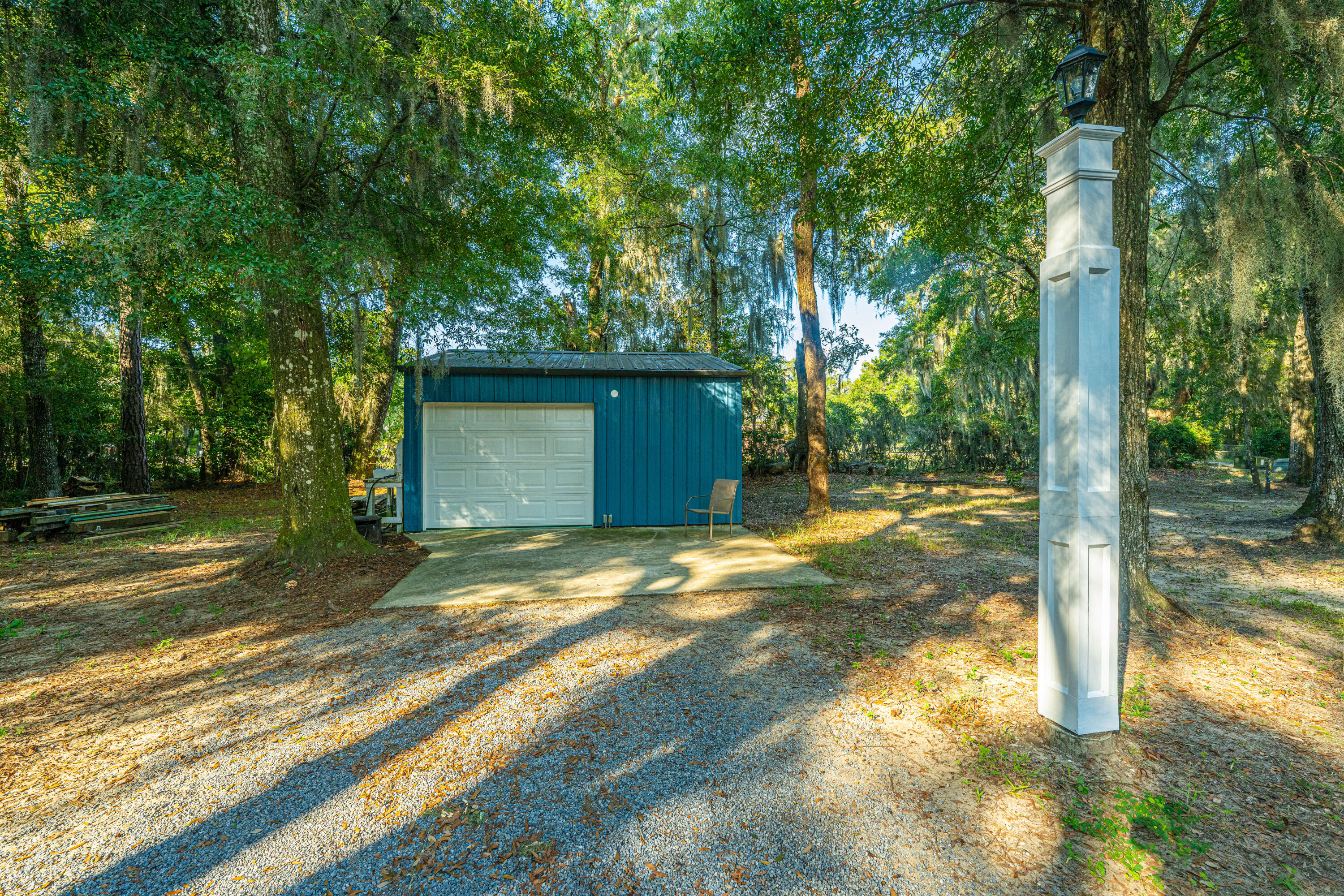 5233 Maybank Highway