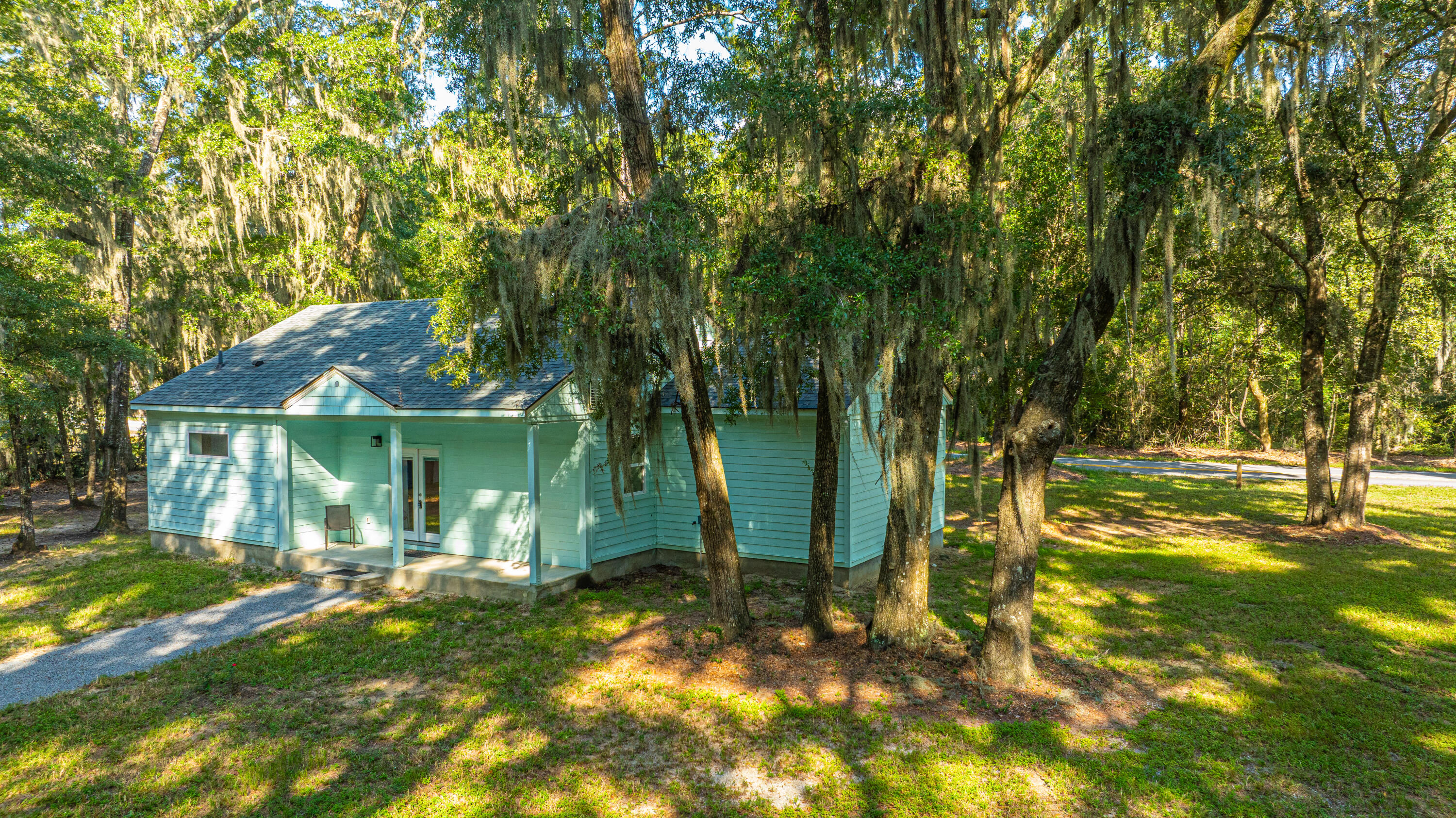 5233 Maybank Highway