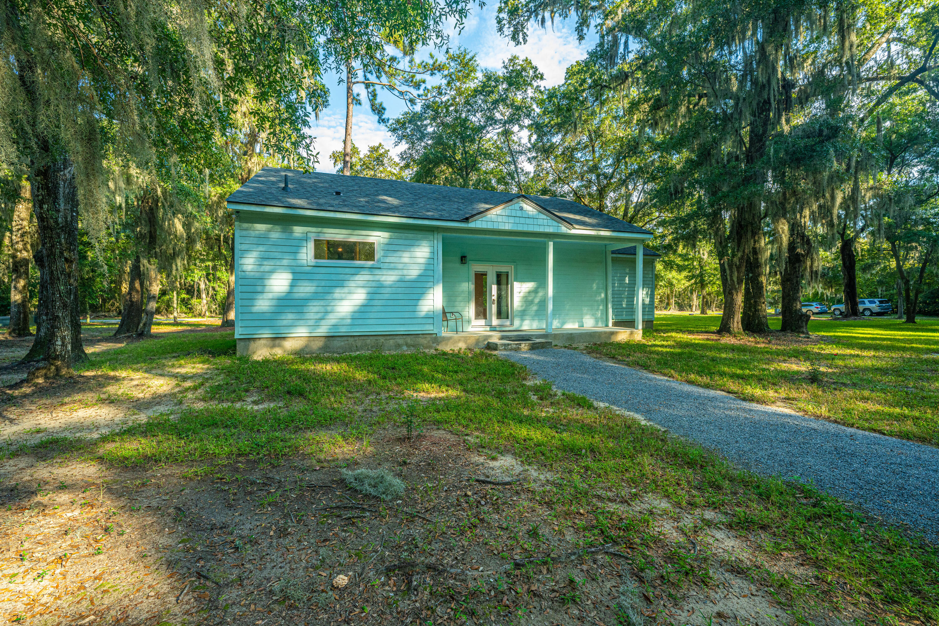 5233 Maybank Highway